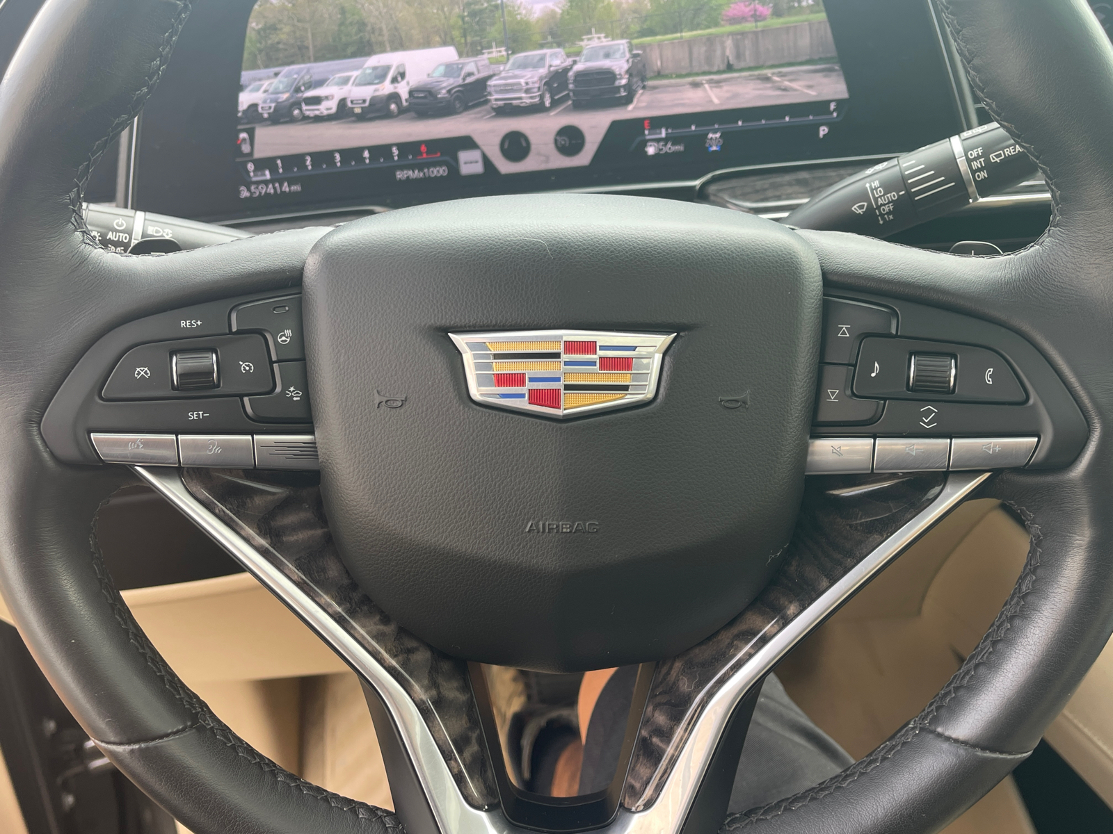 2021 Cadillac Escalade Premium Luxury 29