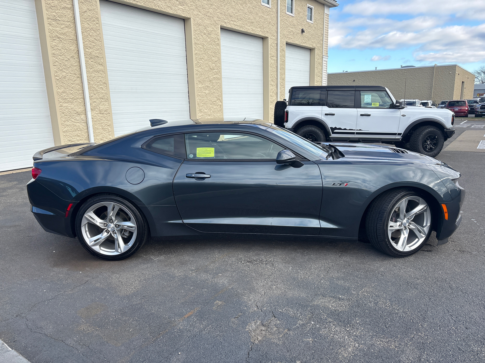 2022 Chevrolet Camaro LT1 11