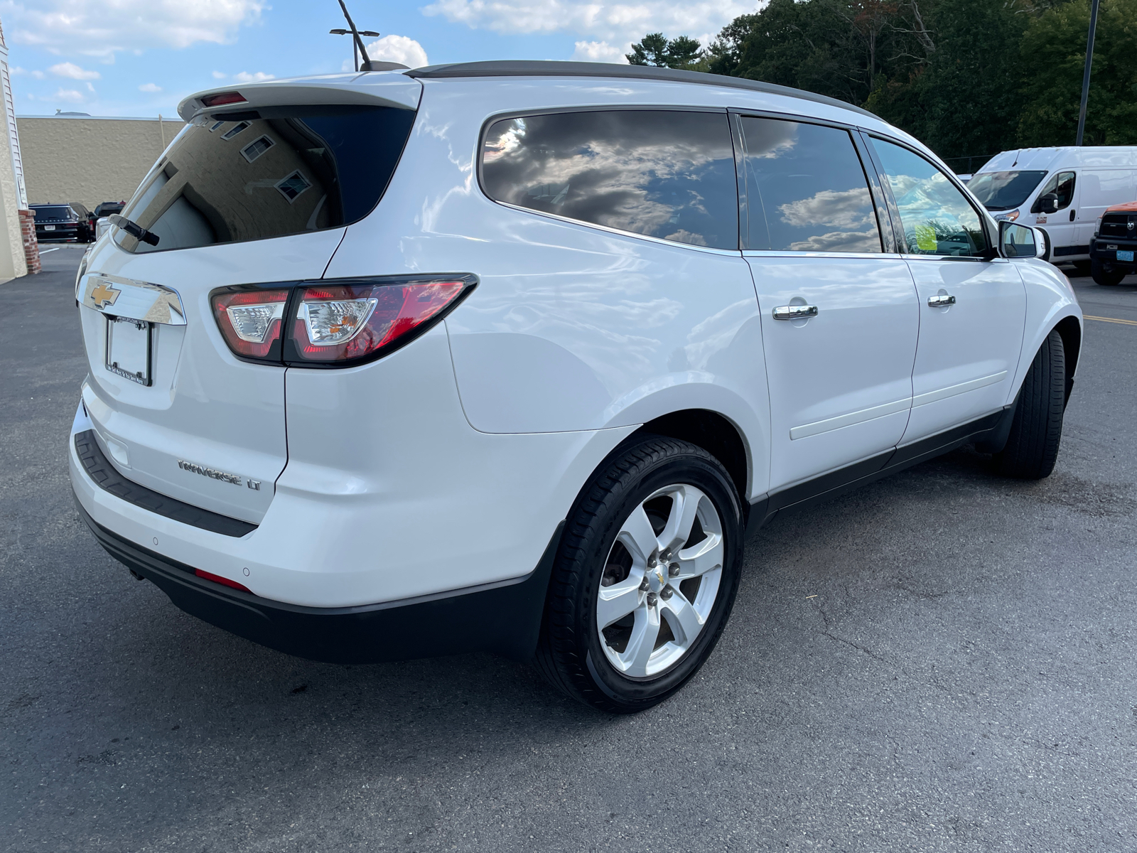 2016 Chevrolet Traverse  14