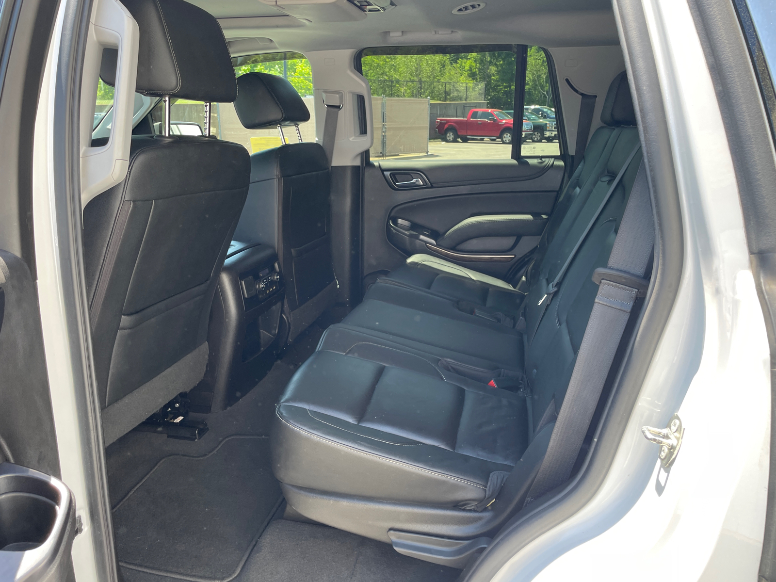 2019 Chevrolet Tahoe LT 16