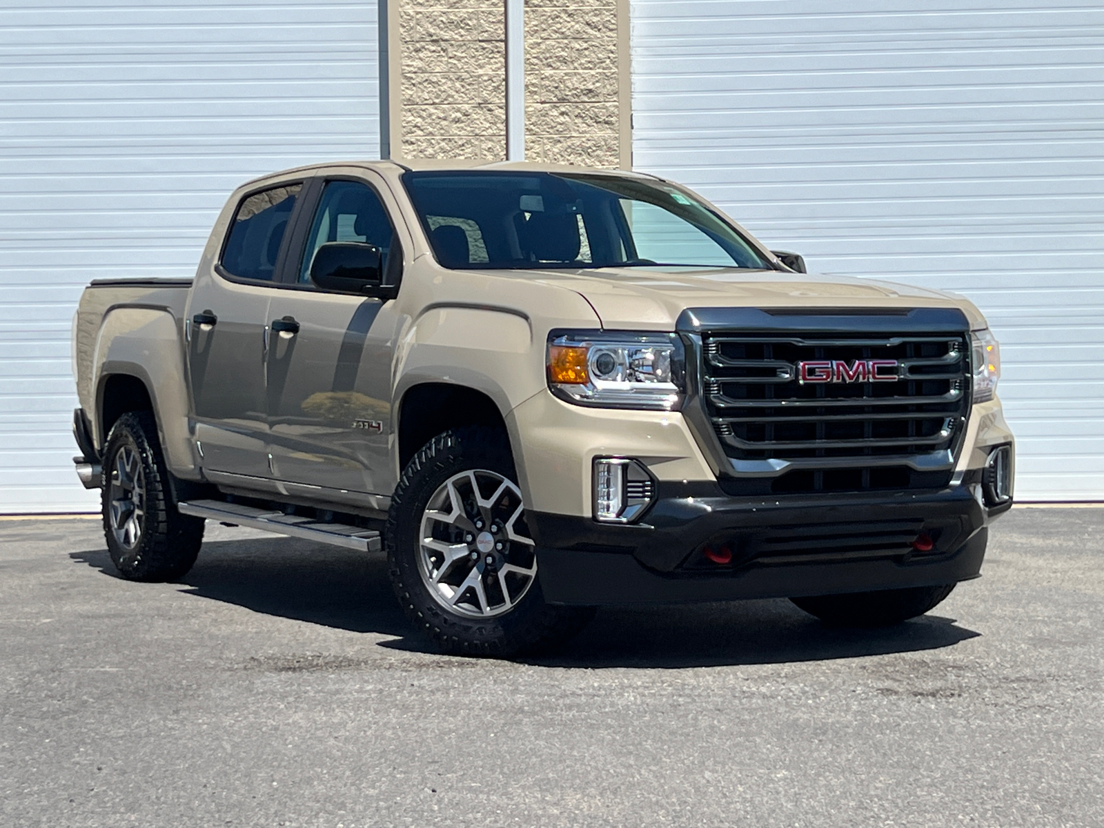 2022 GMC Canyon AT4 w/Leather 2