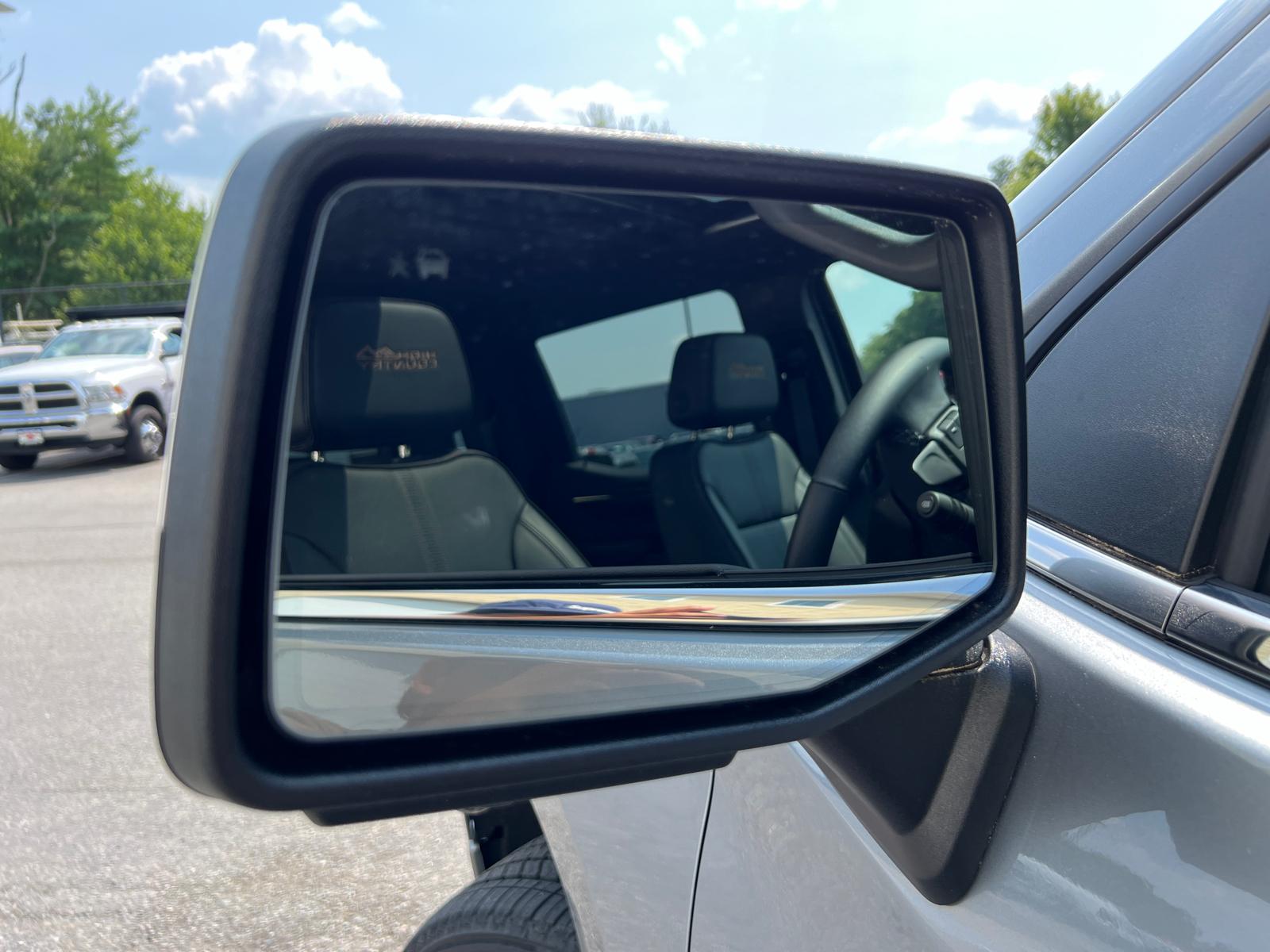 2023 Chevrolet Silverado 1500 High Country 6