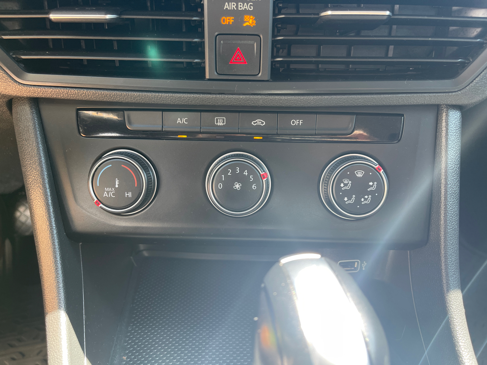 2019 Volkswagen Jetta 1.4T S 25