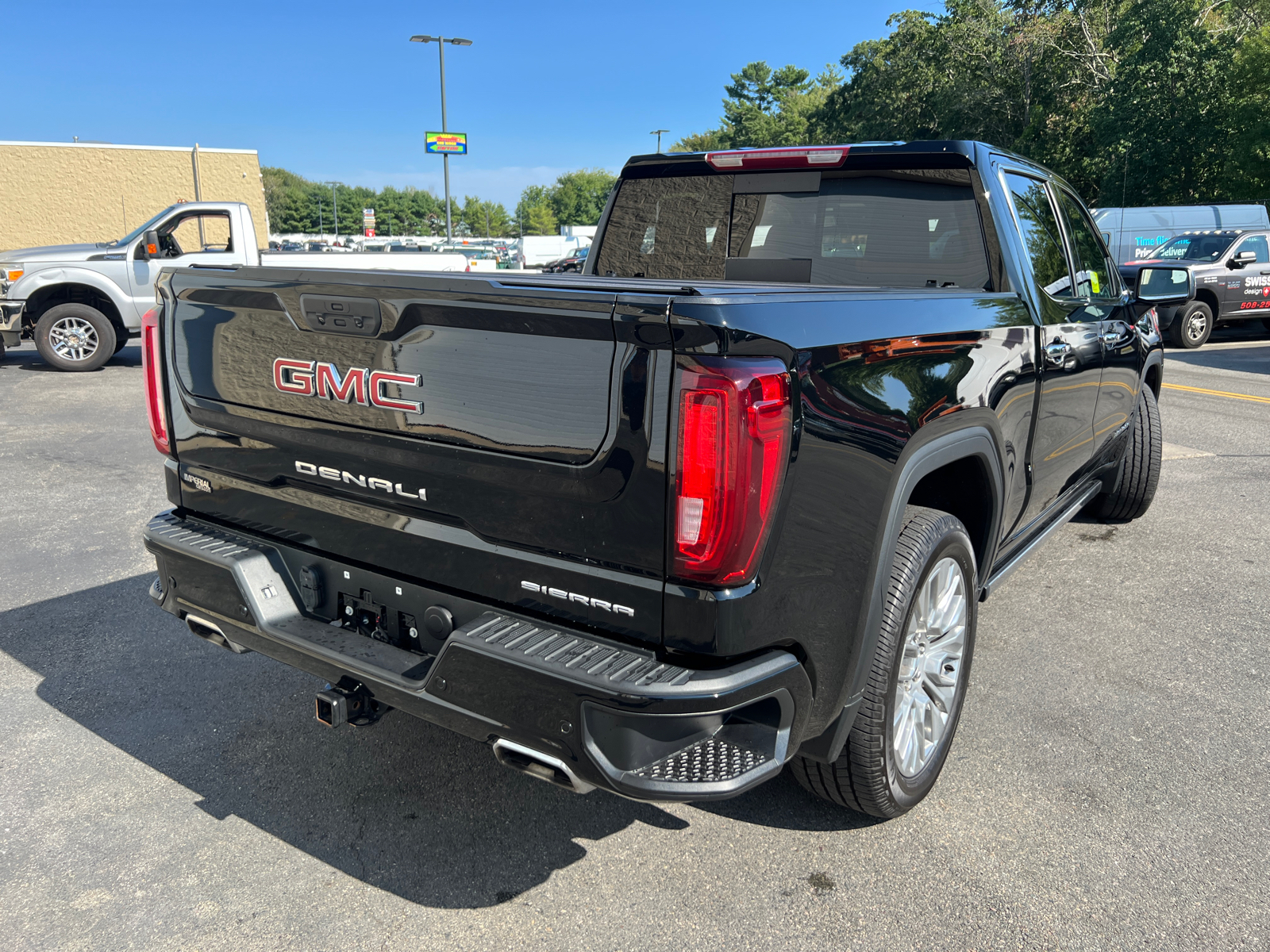 2022 GMC Sierra 1500 Limited Denali 10