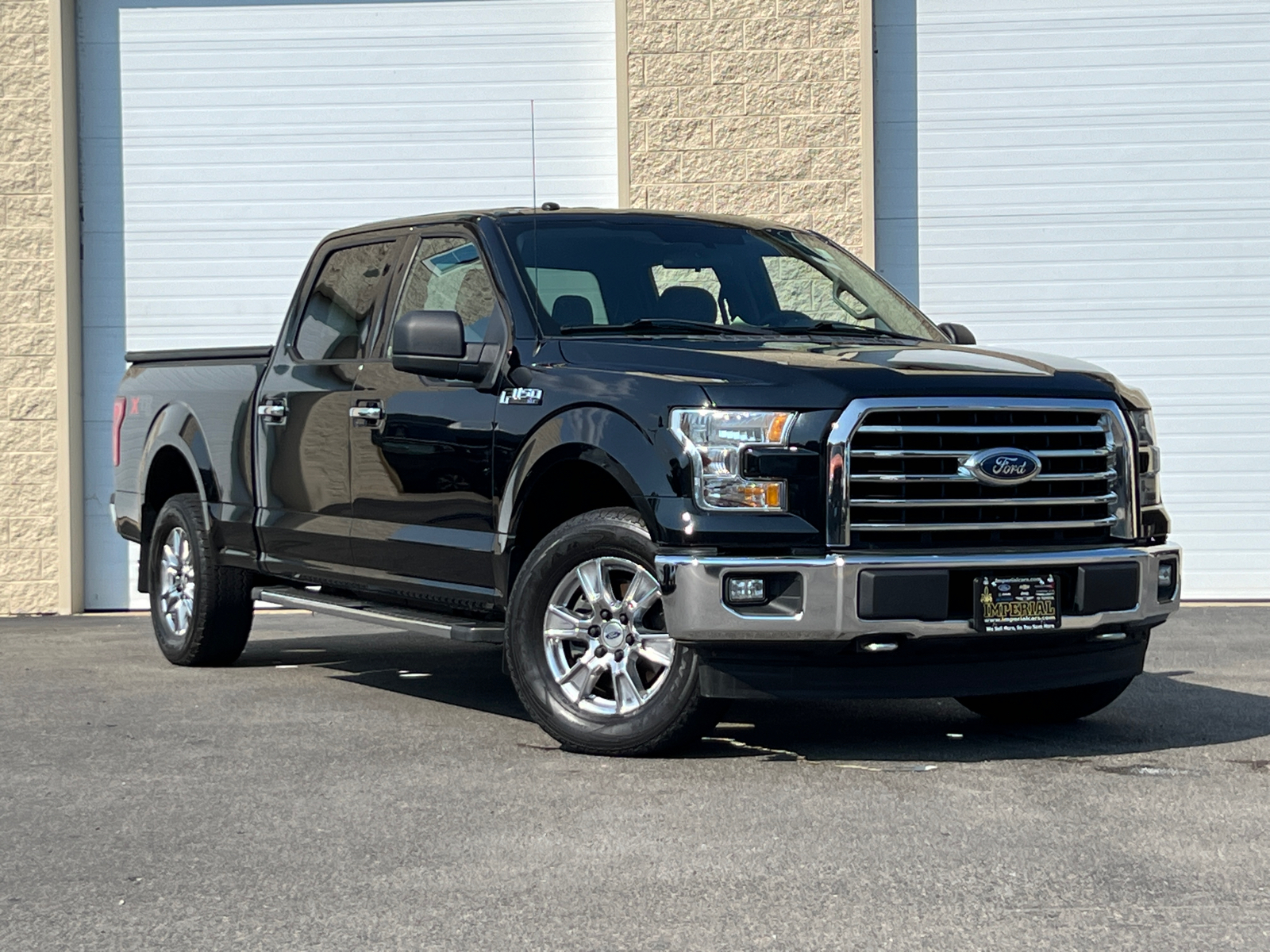 2017 Ford F-150 XLT 2