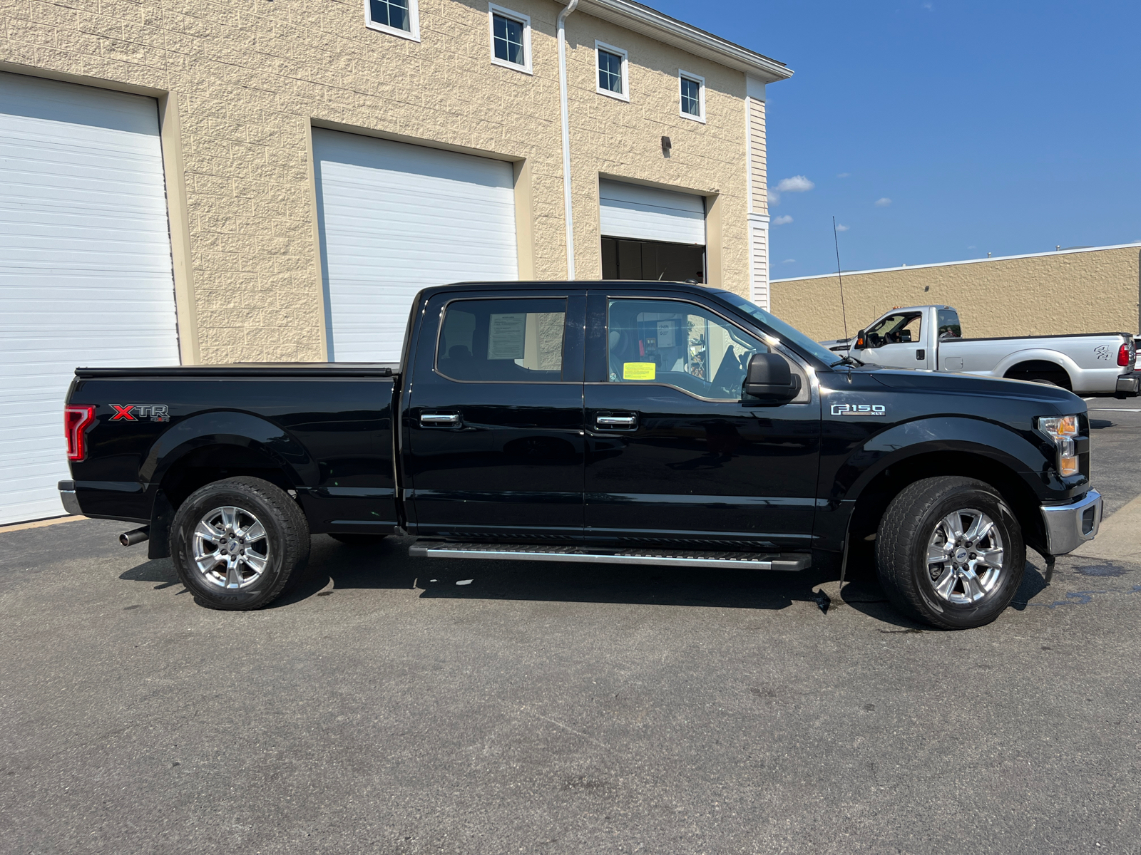 2017 Ford F-150 XLT 12