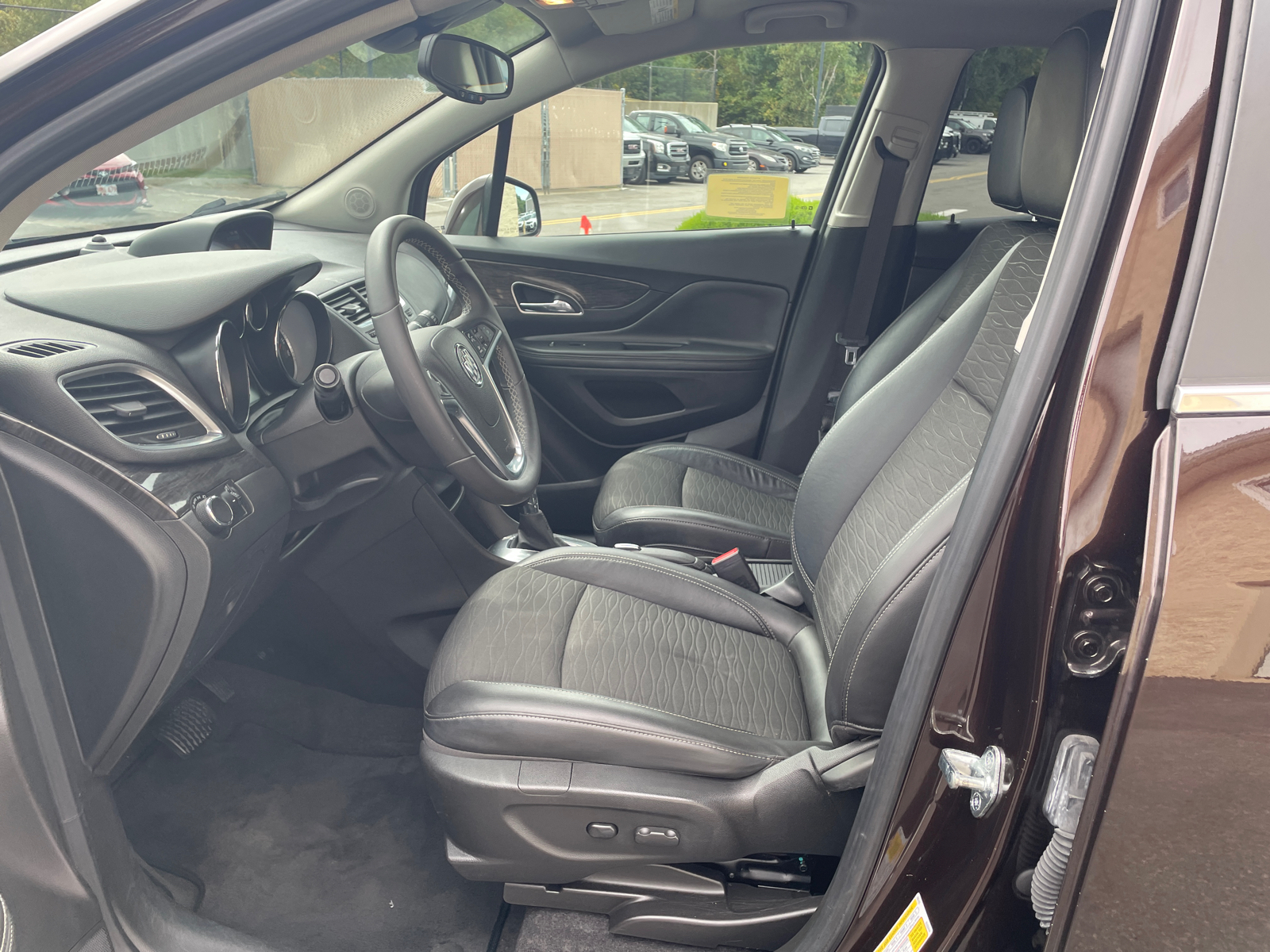 2015 Buick Encore Base 33