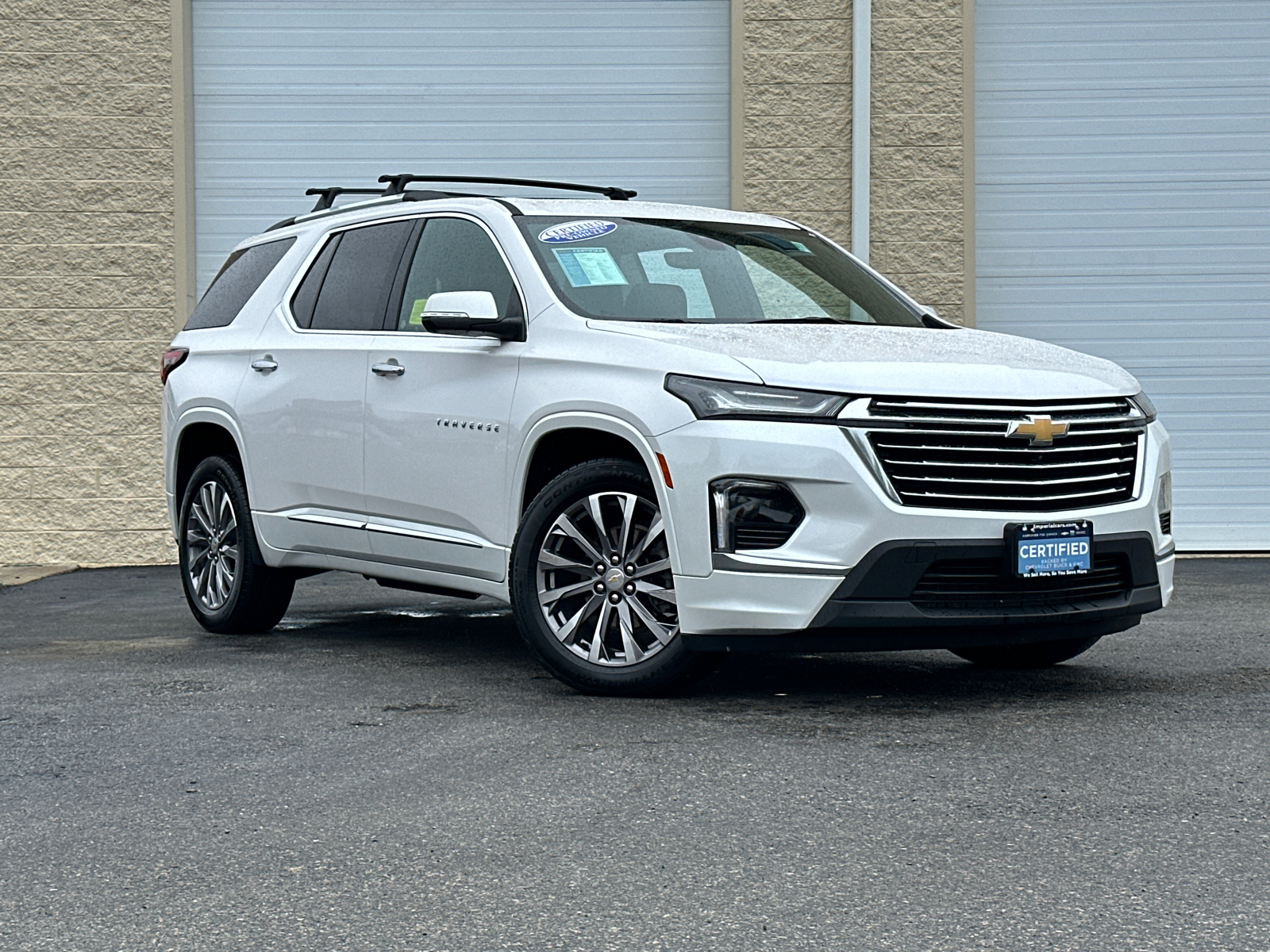 2022 Chevrolet Traverse Premier 1