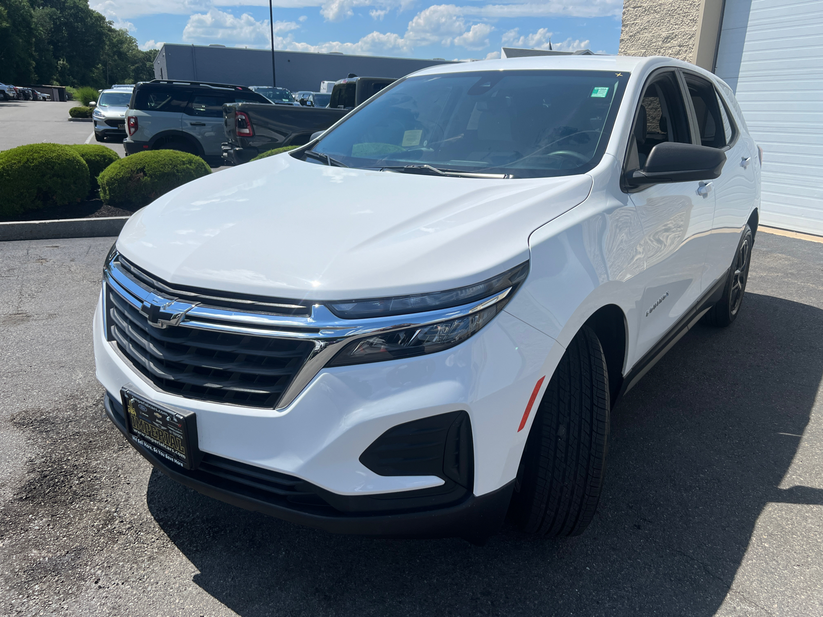 2022 Chevrolet Equinox LS 4