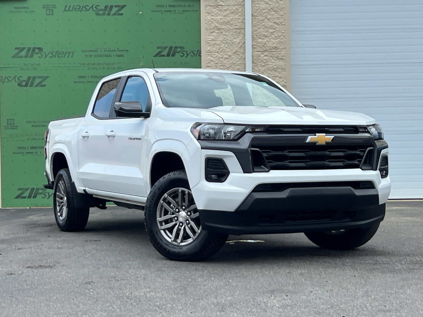 2023 Chevrolet Colorado LT 1