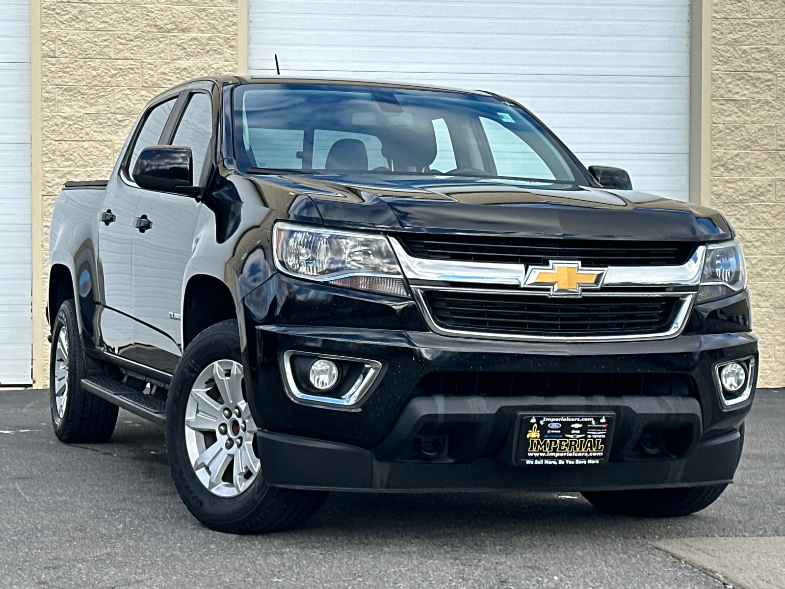 2017 Chevrolet Colorado LT 2