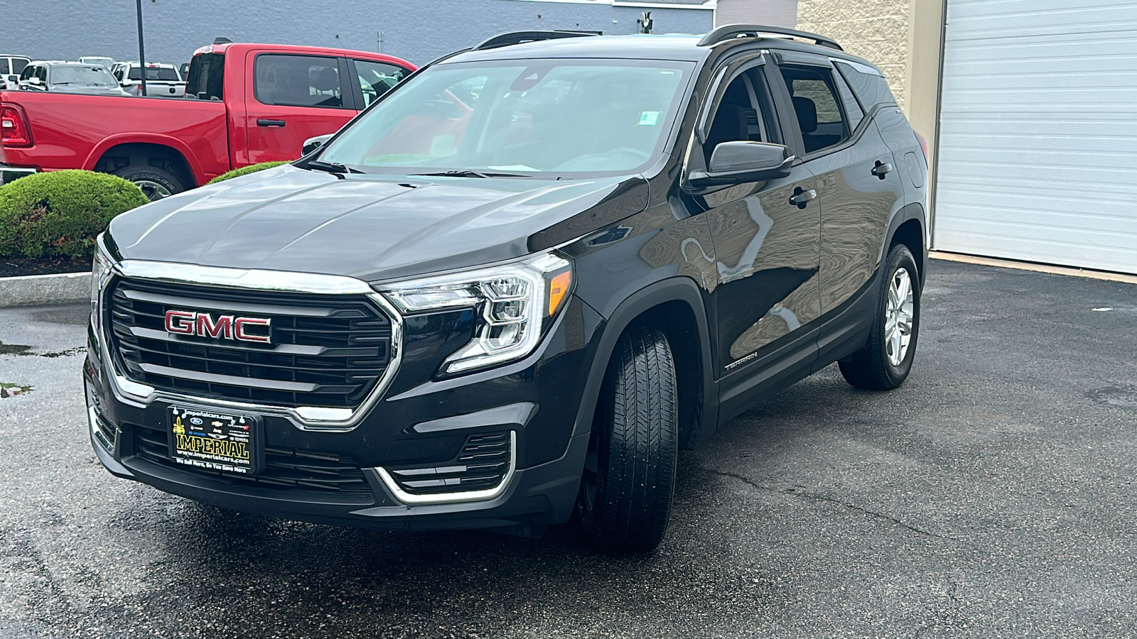 2022 GMC Terrain SLE 4