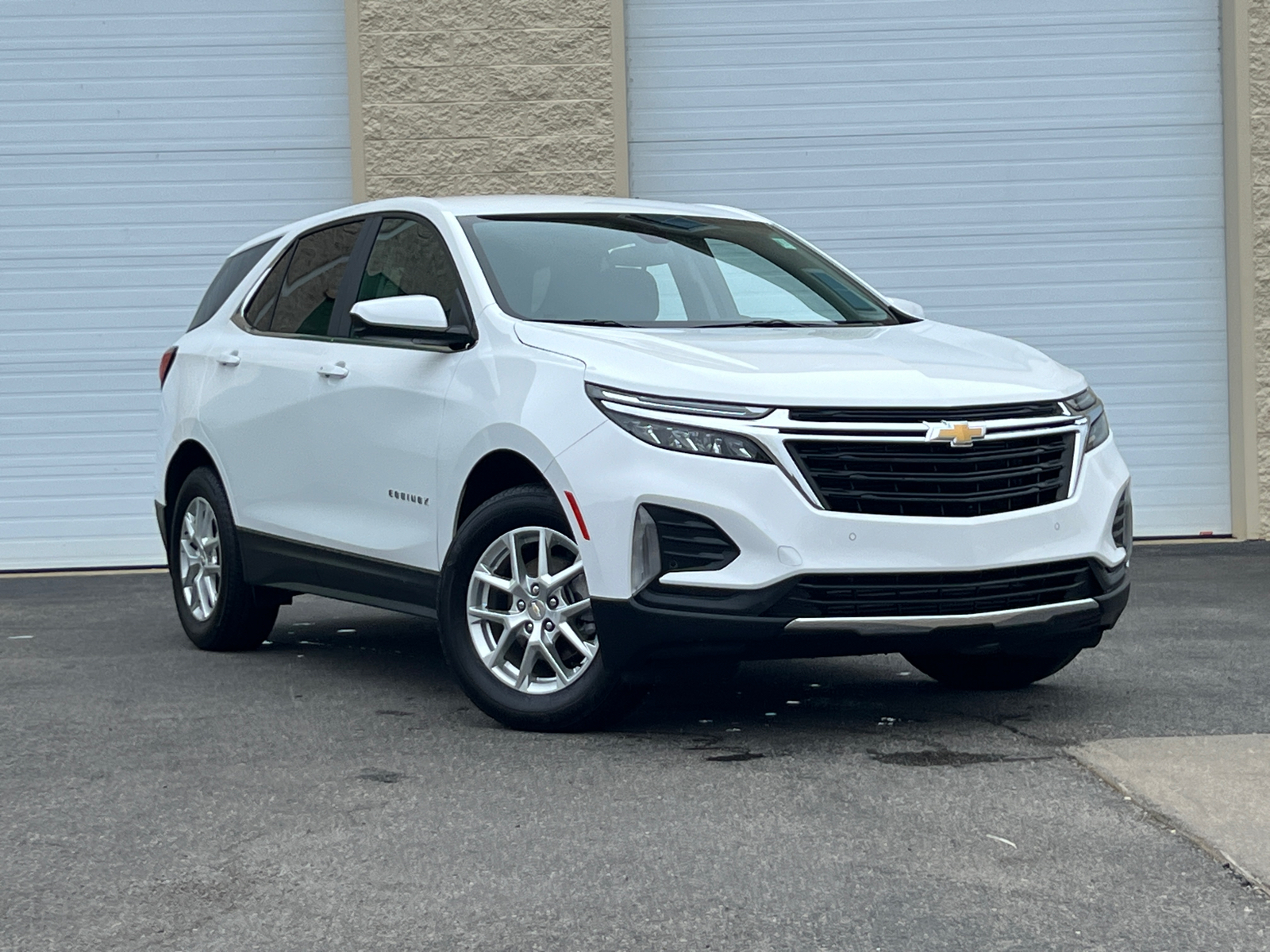 2023 Chevrolet Equinox LT 2