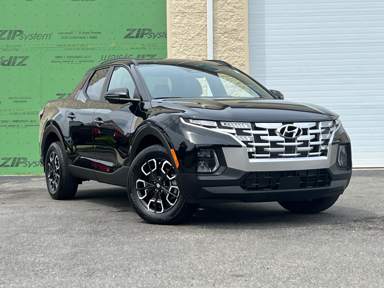 2023 Hyundai Santa Cruz SEL Premium 1