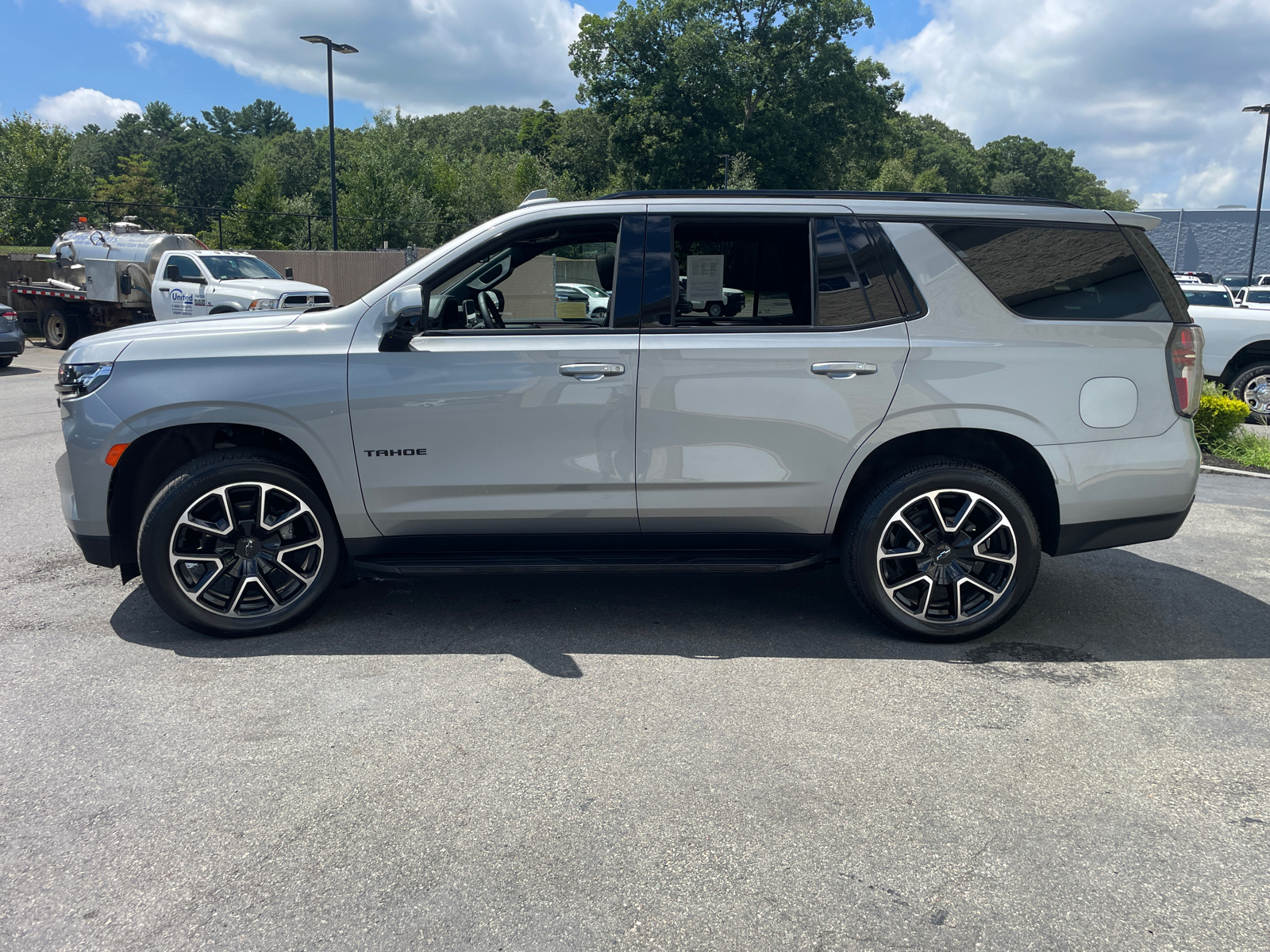 2023 Chevrolet Tahoe RST 6