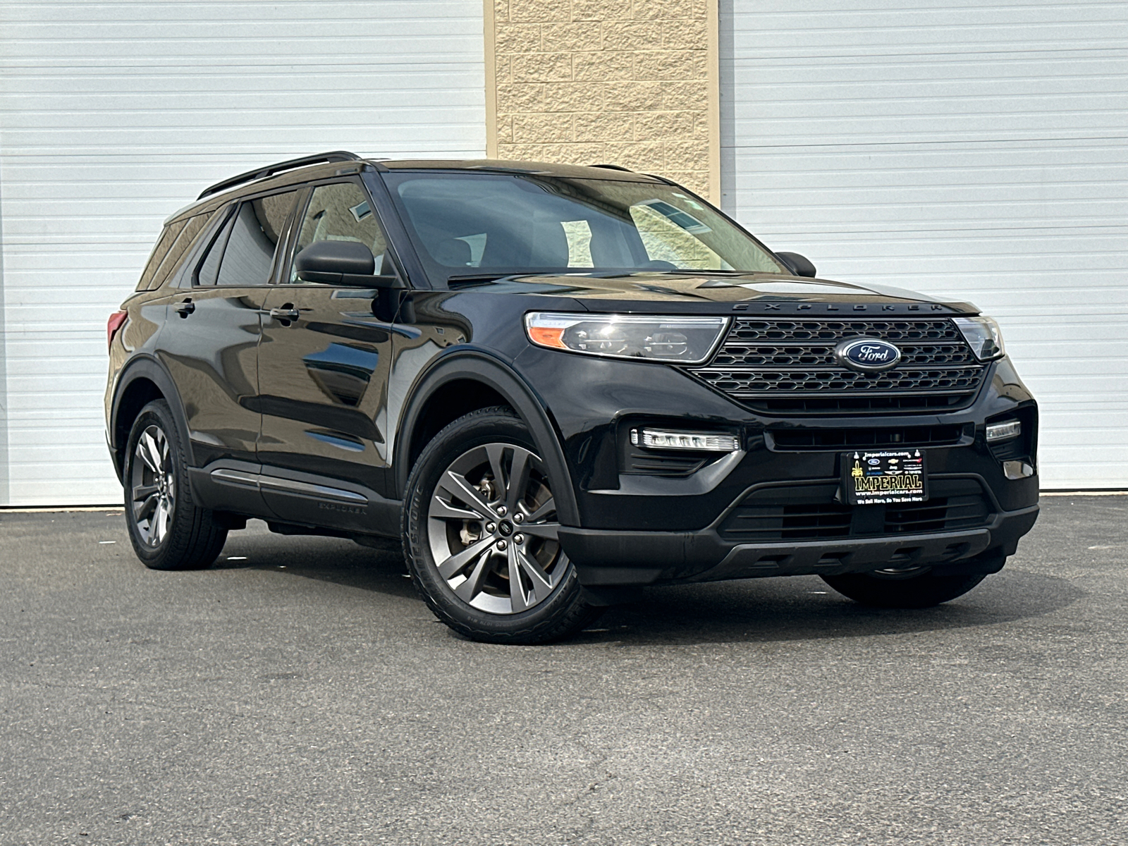 2021 Ford Explorer XLT 1