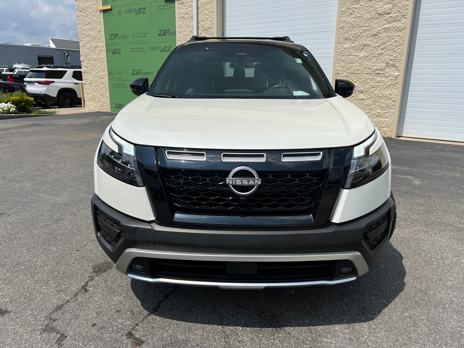 2023 Nissan Pathfinder Rock Creek 3