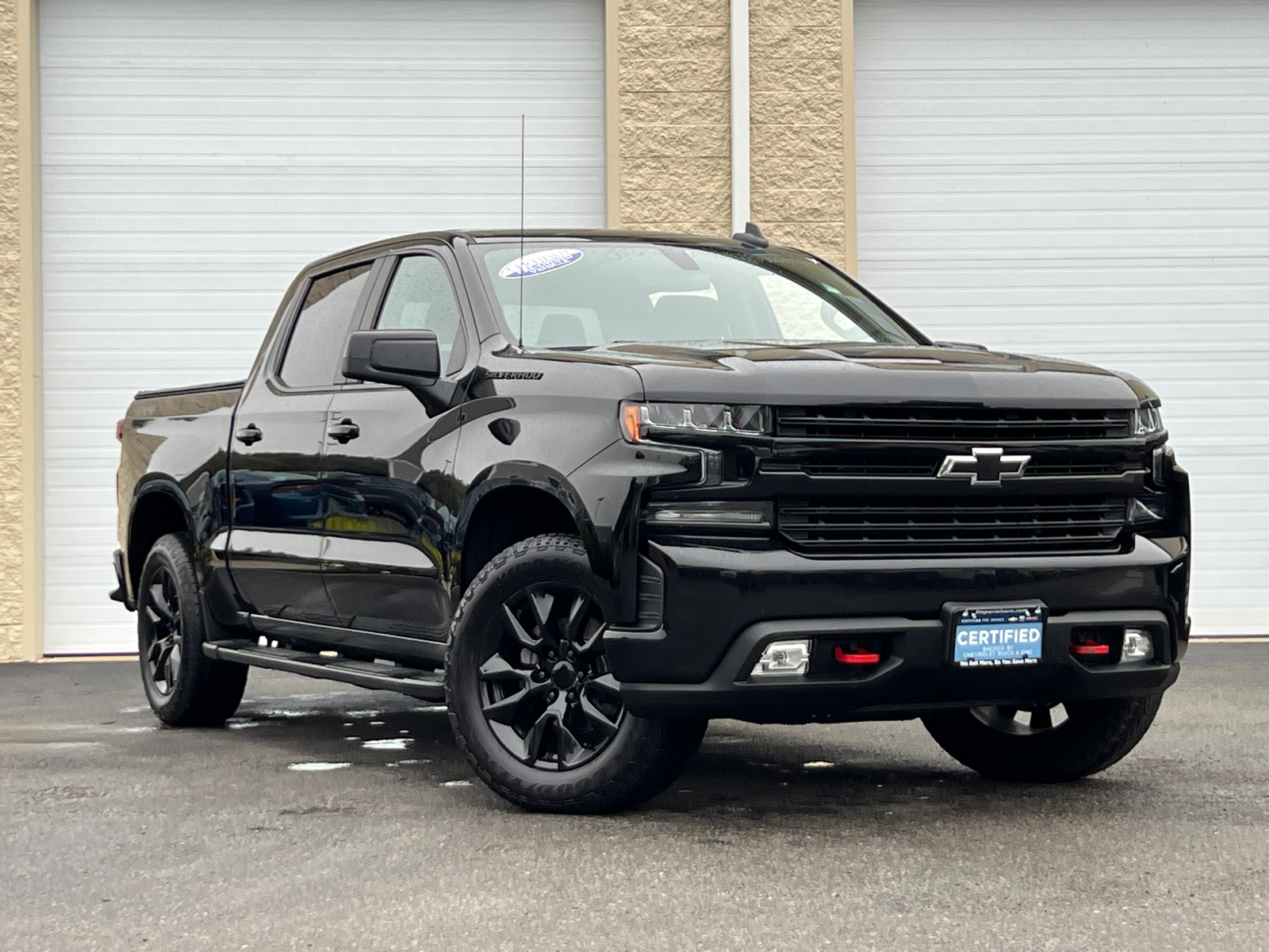 2020 Chevrolet Silverado 1500 RST 2