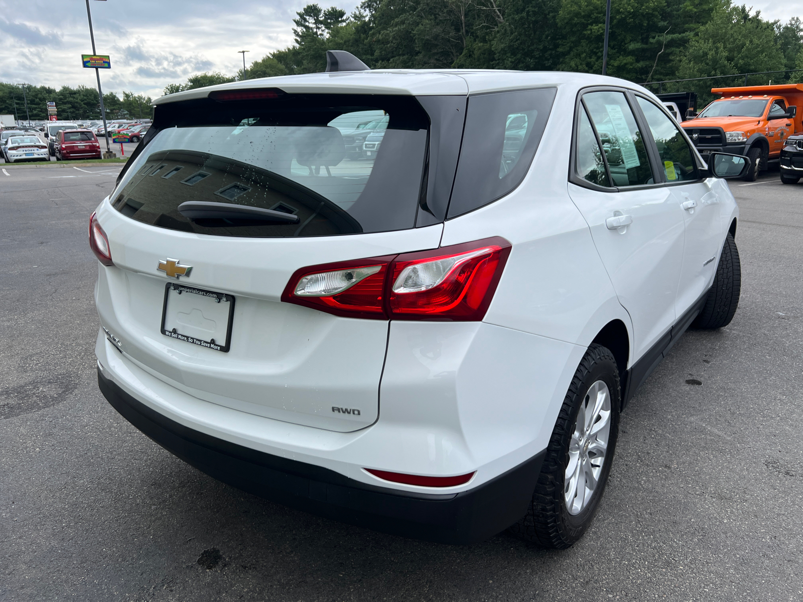 2021 Chevrolet Equinox LS 10