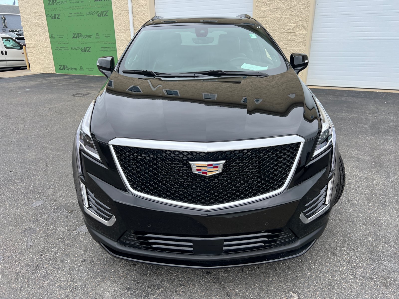 2022 Cadillac XT5 Sport 3