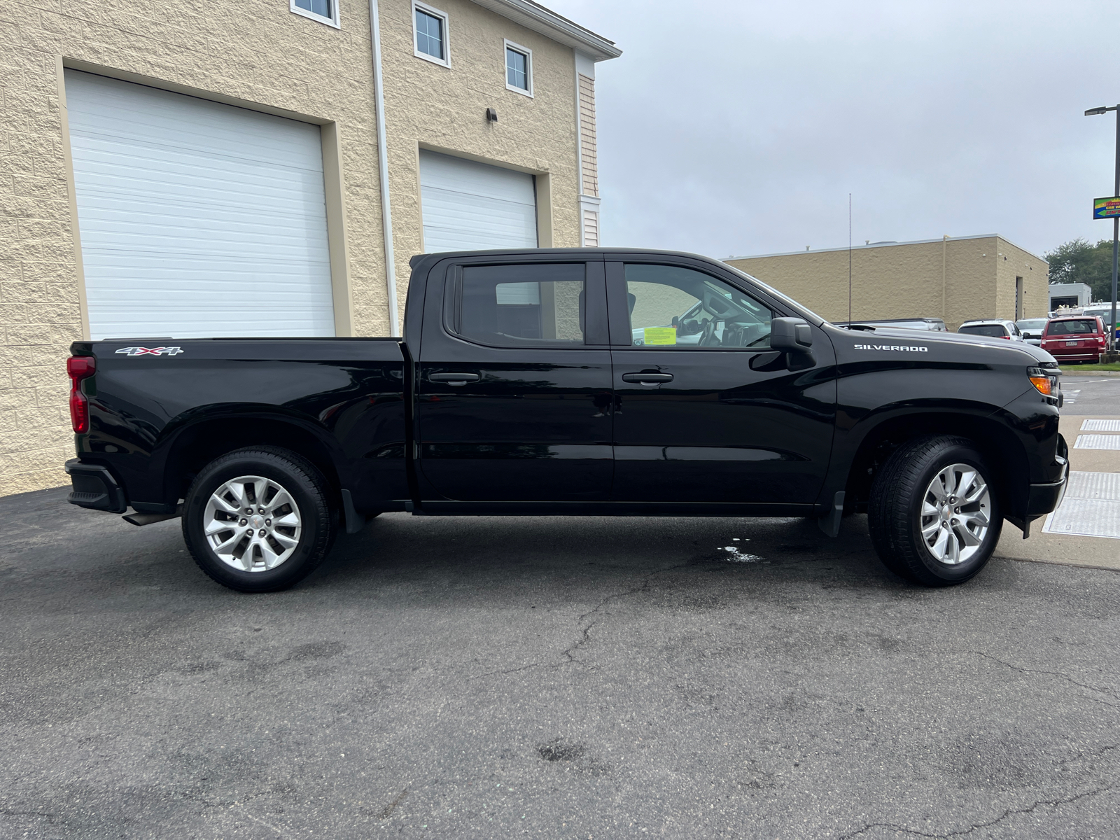 2024 Chevrolet Silverado 1500 Custom 11