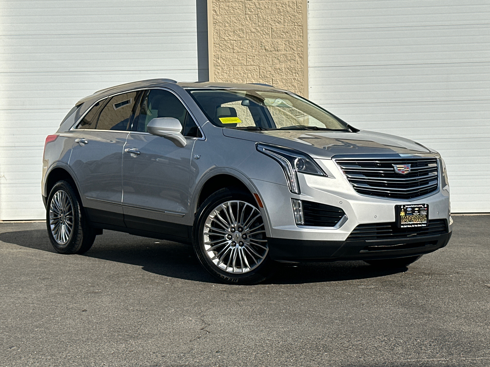 2018 Cadillac XT5 Luxury 2