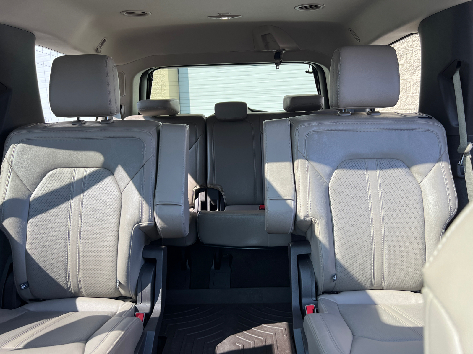 2019 Ford Expedition Limited 32