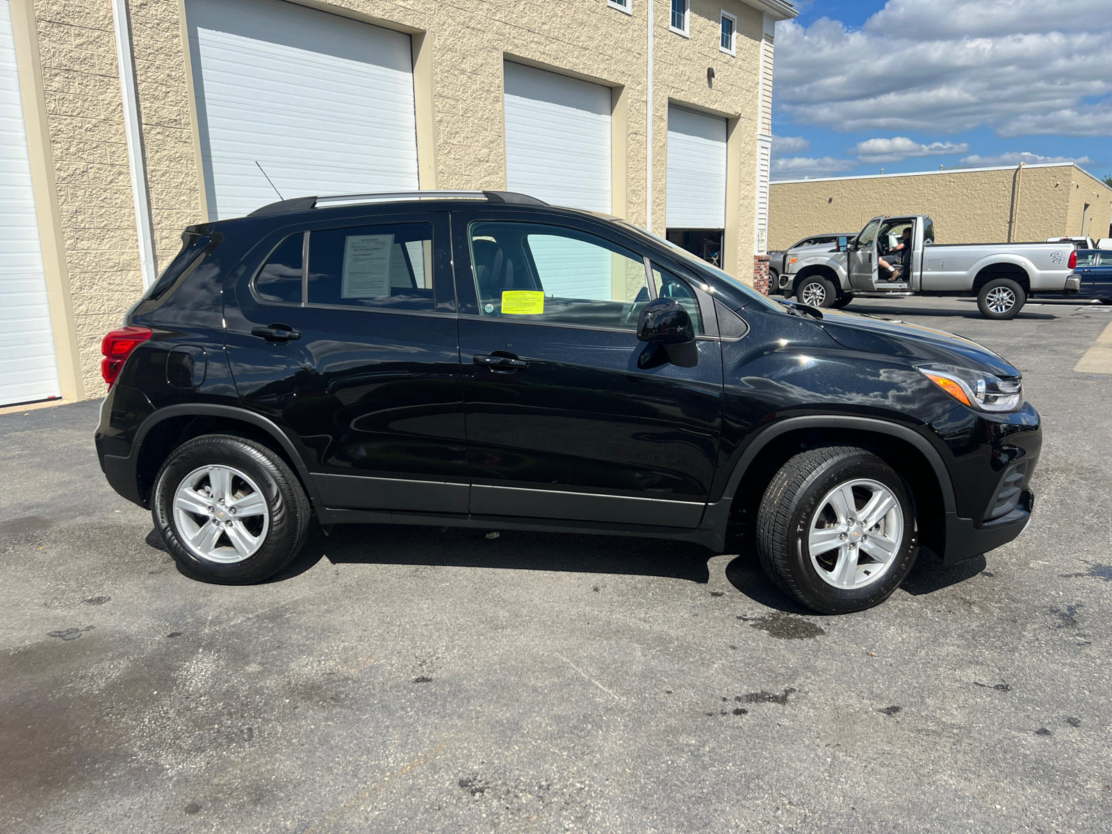 2022 Chevrolet Trax LT 11