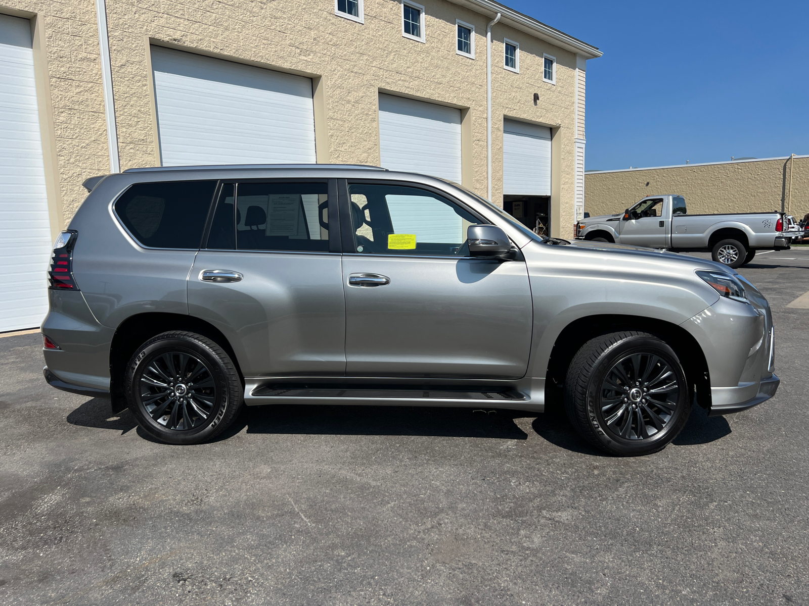 2023 Lexus GX 460 Luxury 11