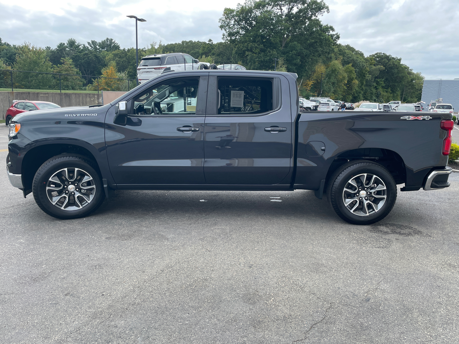 2024 Chevrolet Silverado 1500 LT 5