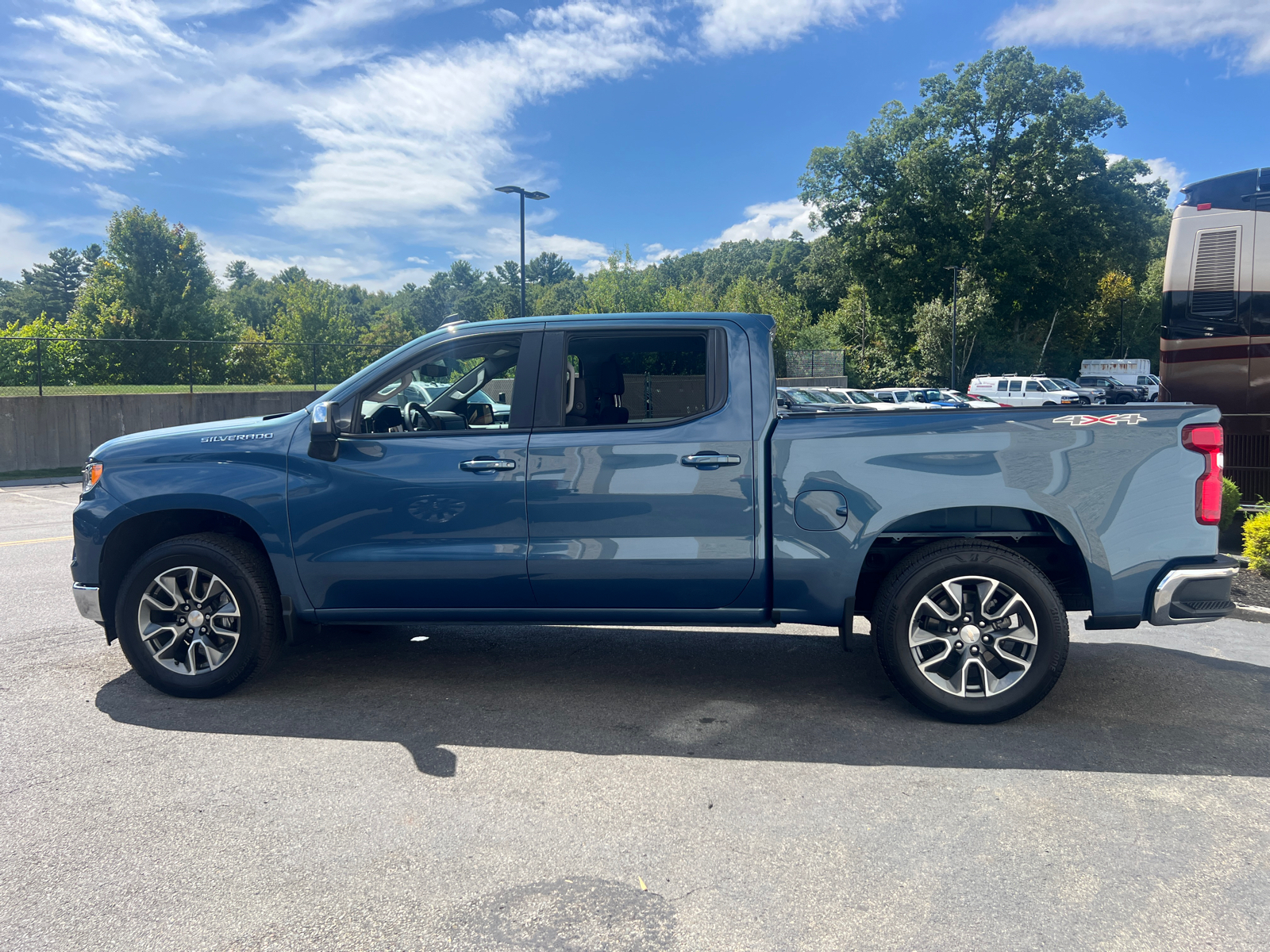 2024 Chevrolet Silverado 1500 LT 5