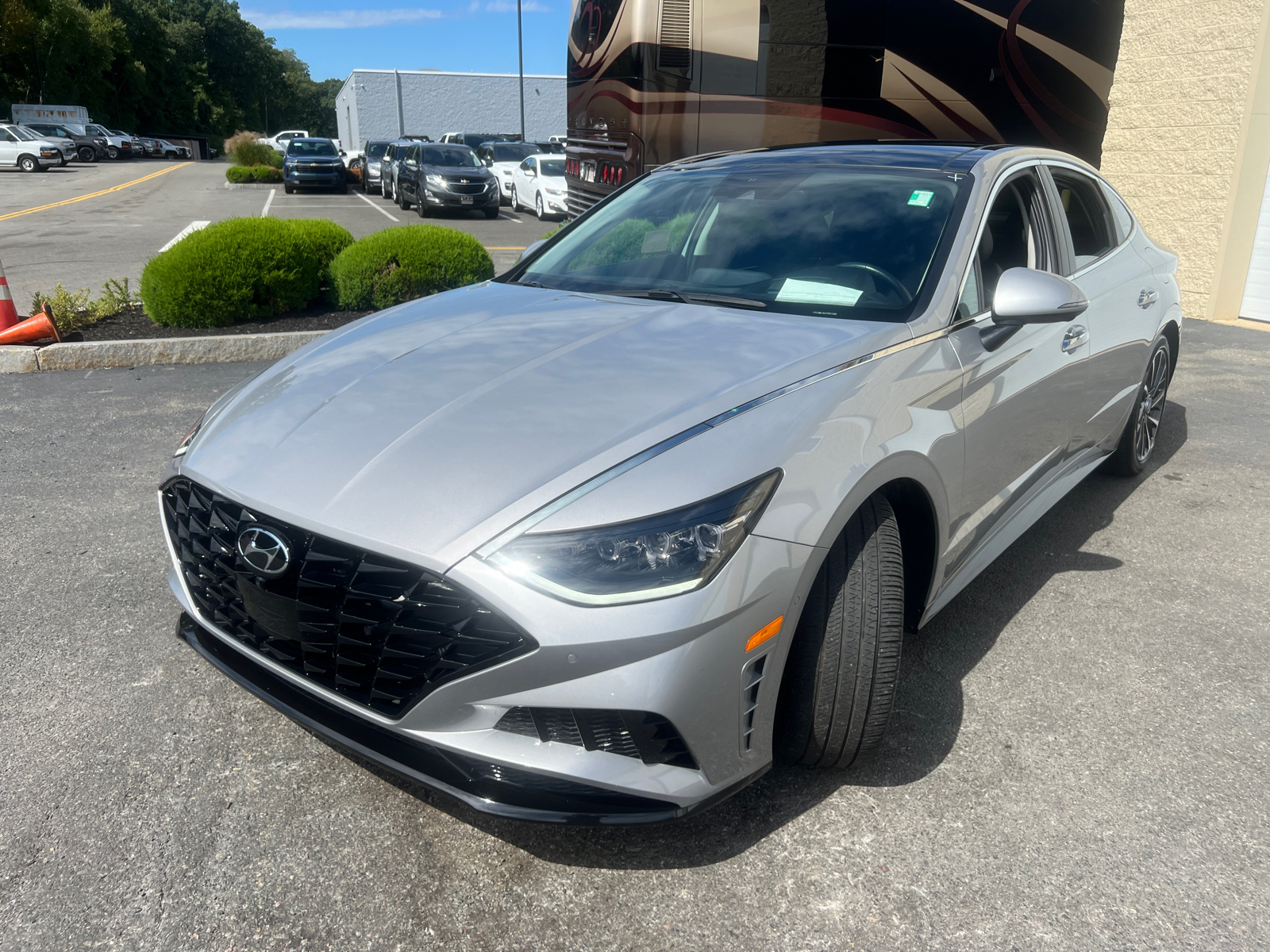 2023 Hyundai Sonata Limited 4