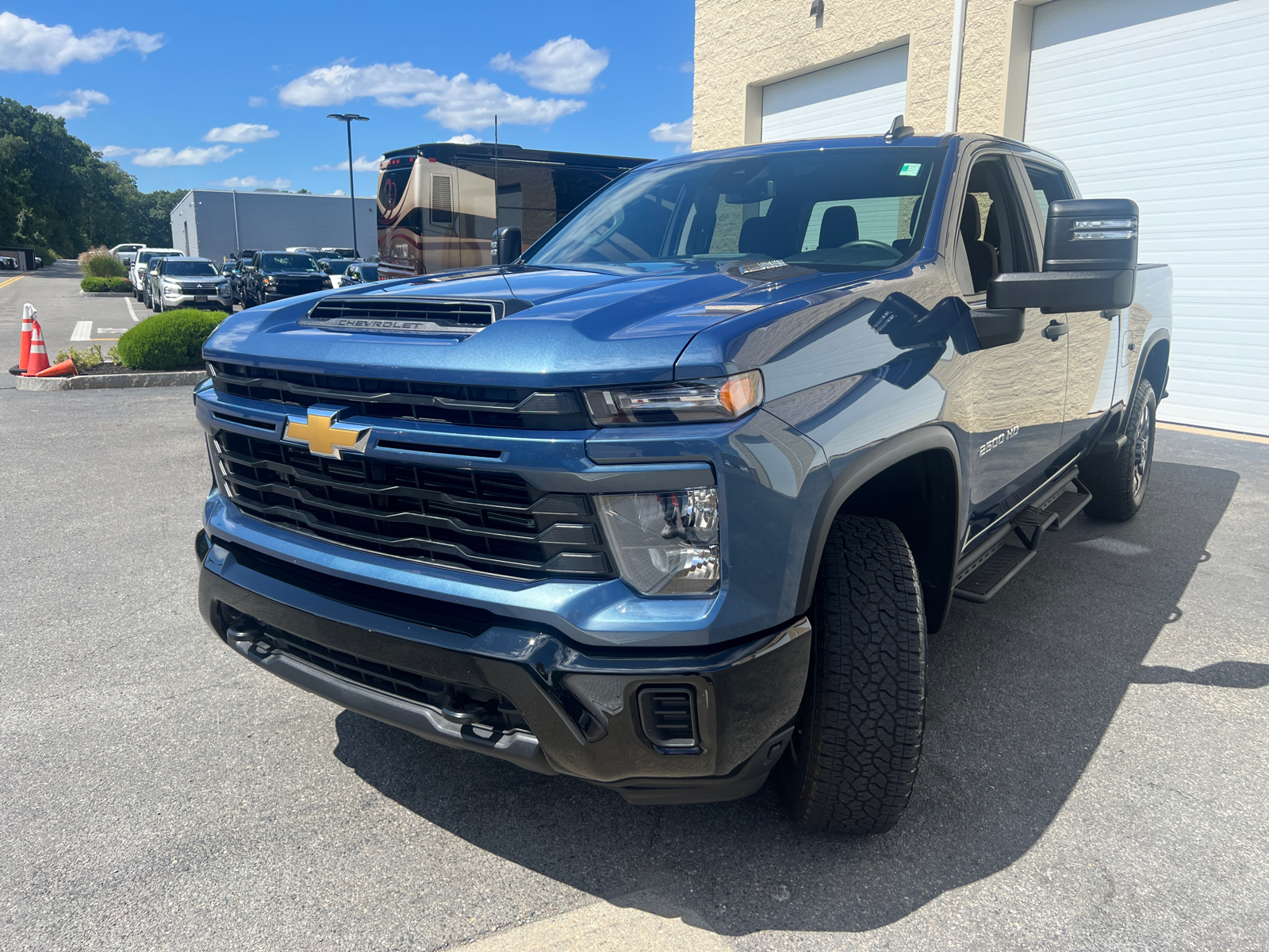 2024 Chevrolet Silverado 2500HD Custom 4