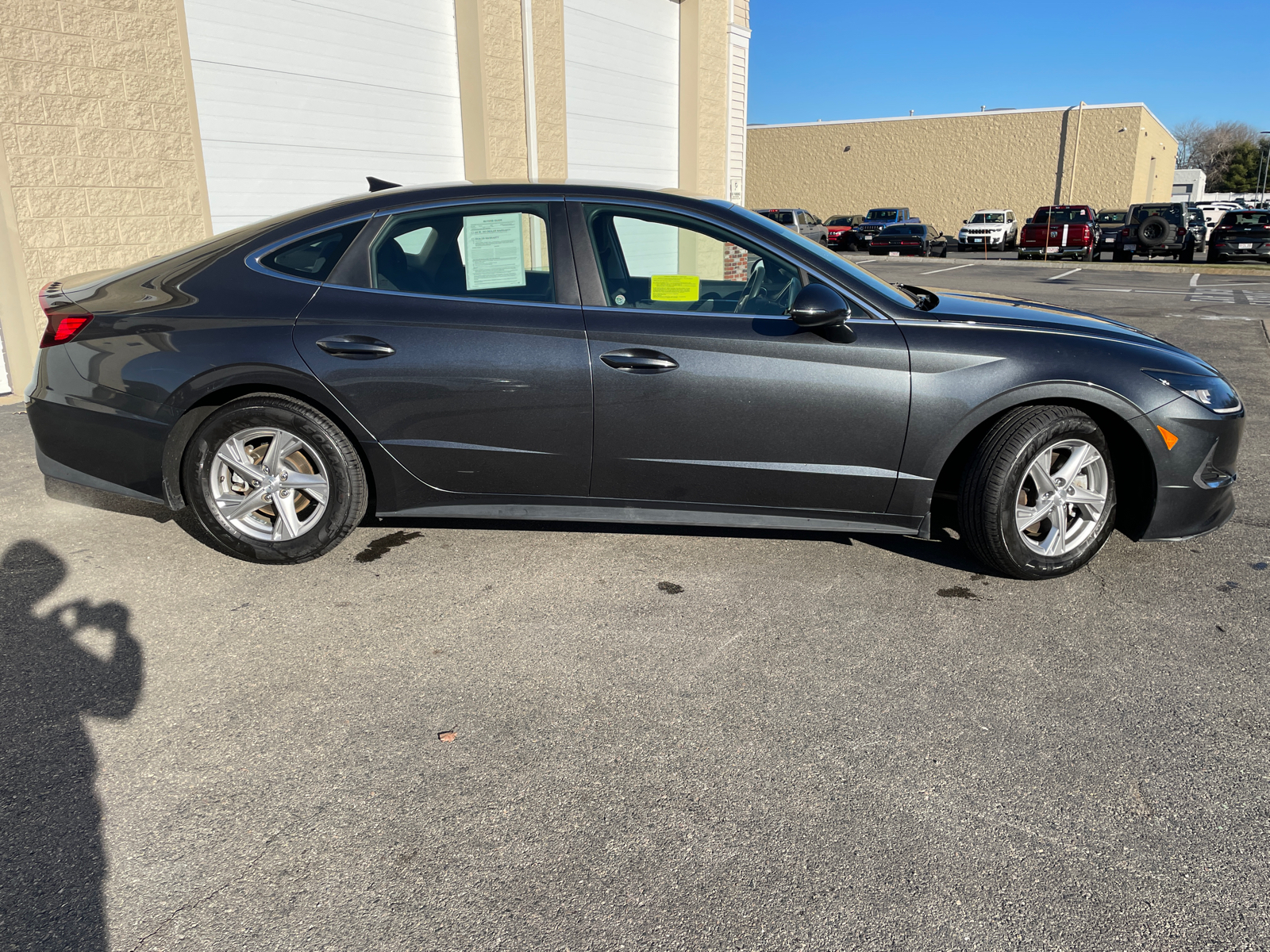 2023 Hyundai Sonata SE 10