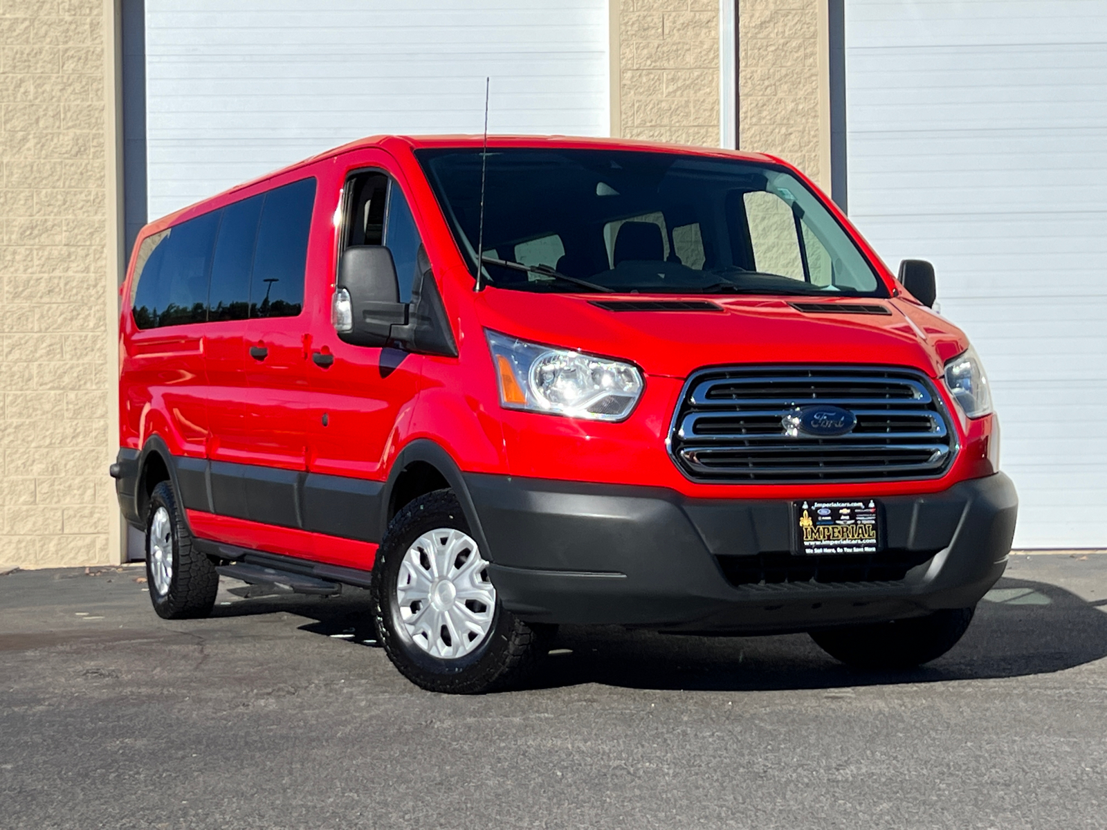 2016 Ford Transit-350 XLT 1