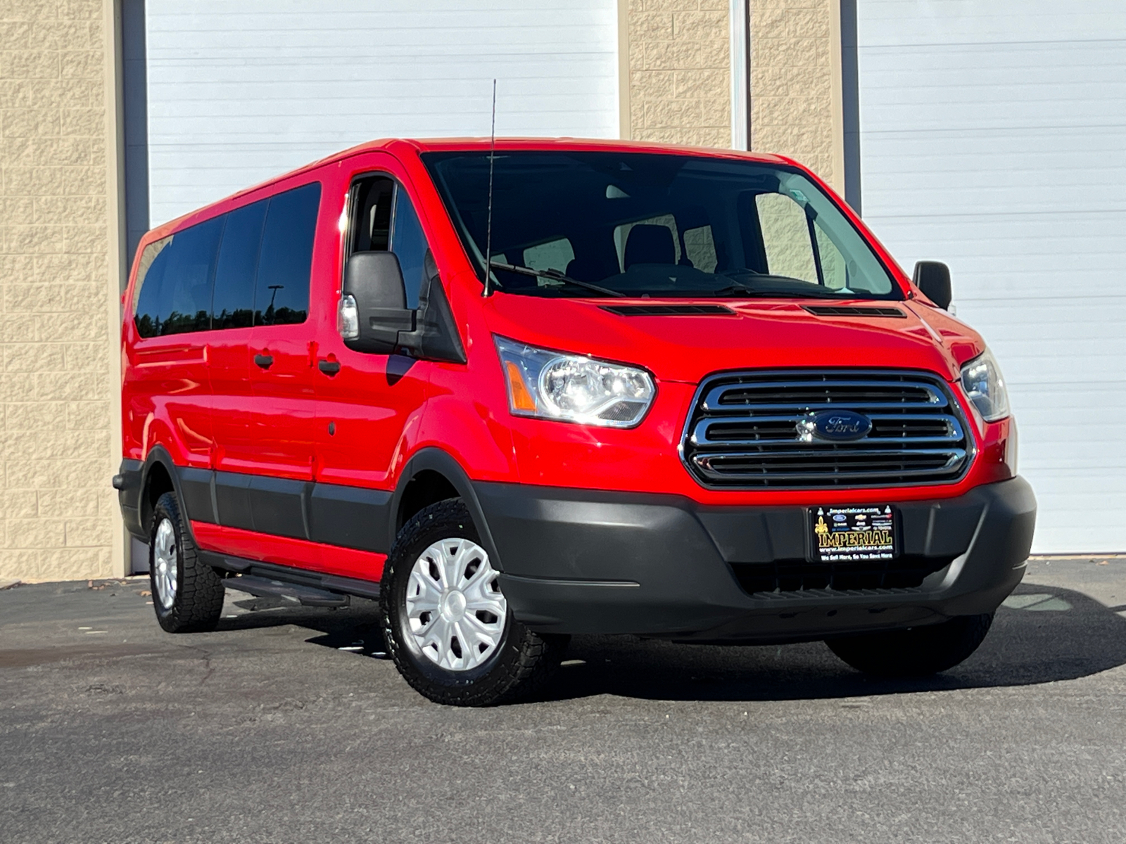 2016 Ford Transit-350 XLT 2