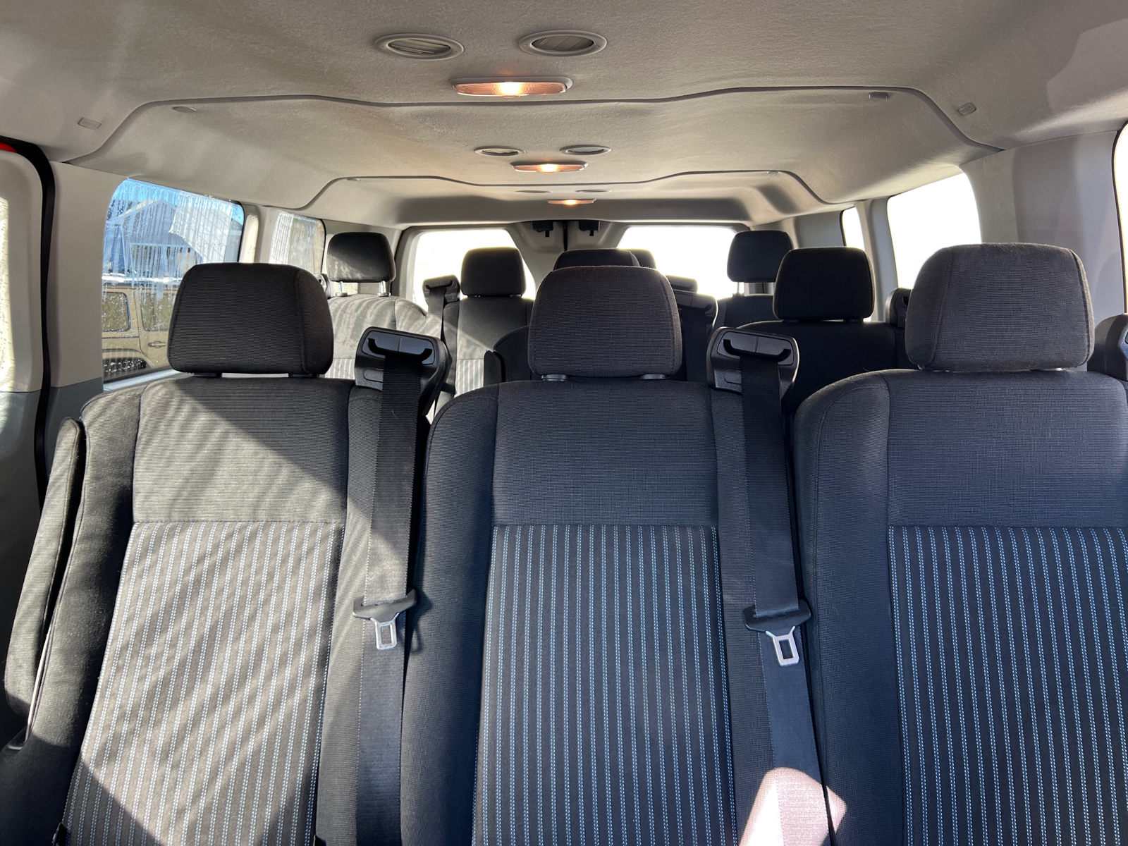 2016 Ford Transit-350 XLT 23