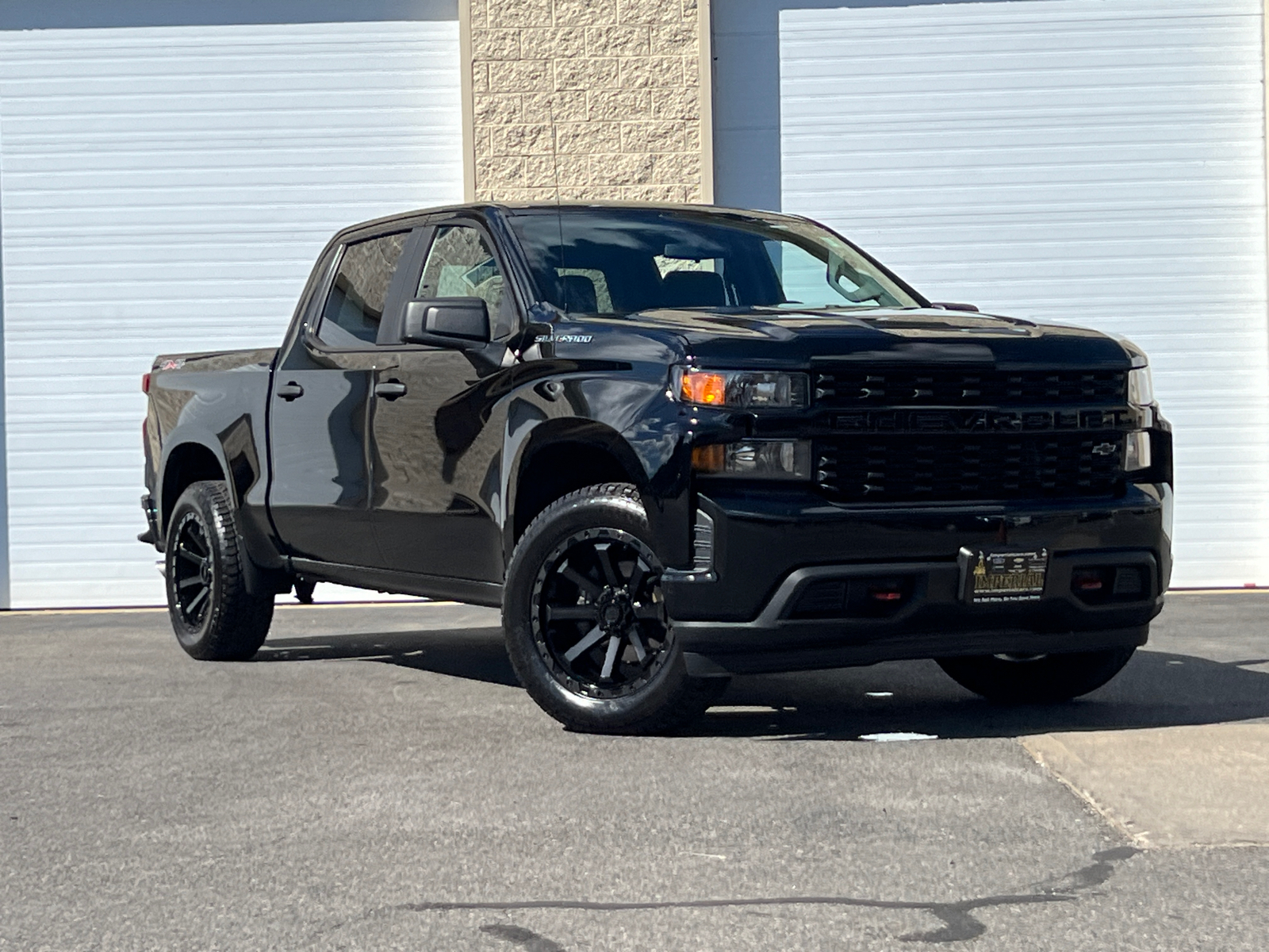 2020 Chevrolet Silverado 1500 Custom 1