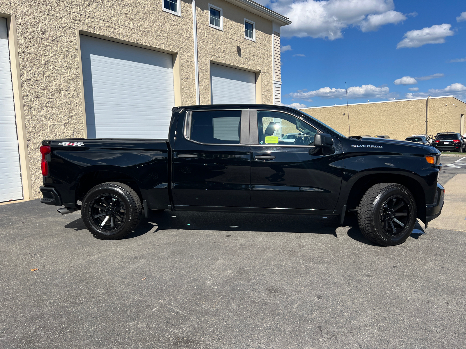 2020 Chevrolet Silverado 1500 Custom 11