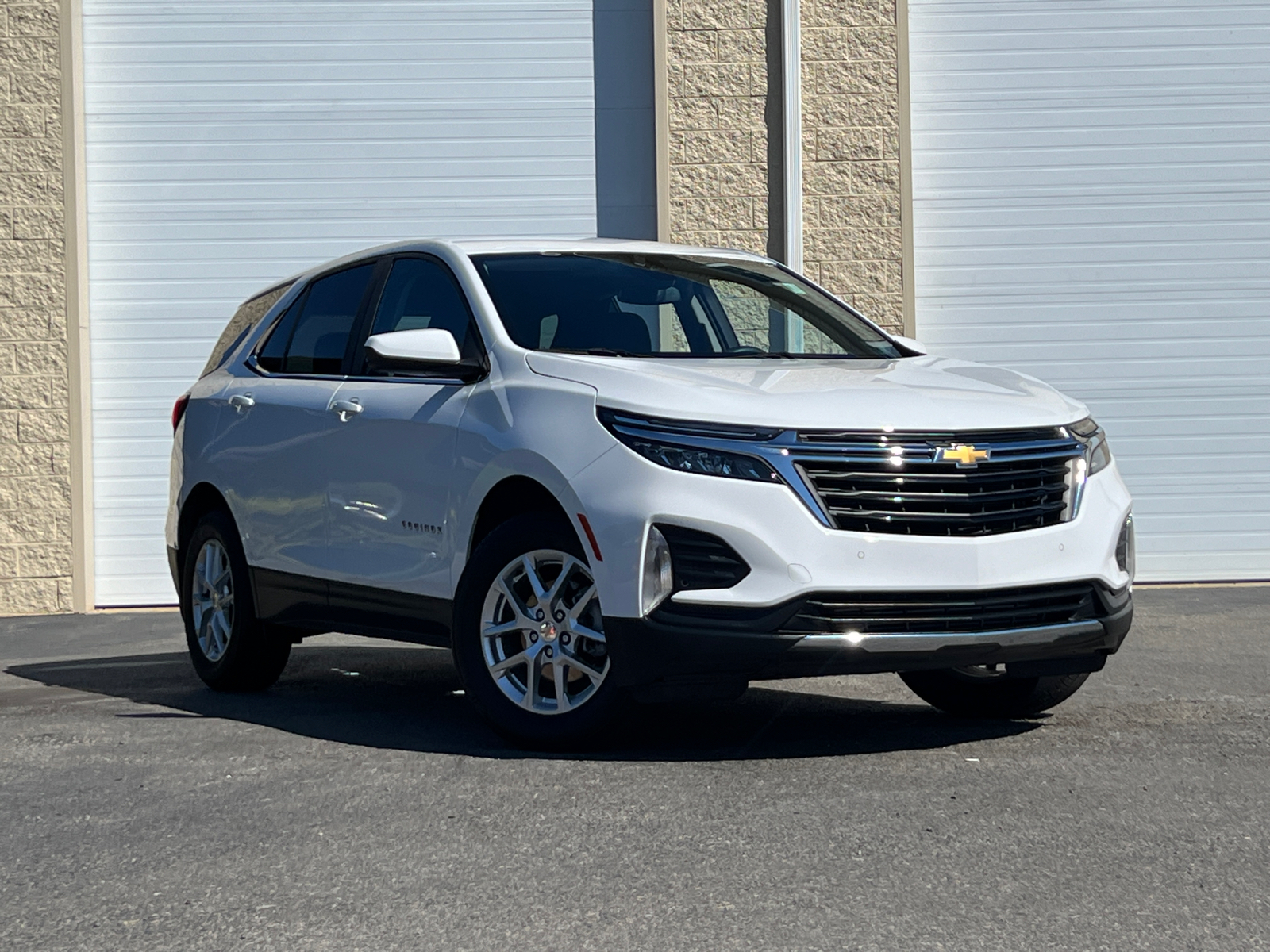 2023 Chevrolet Equinox LT 1