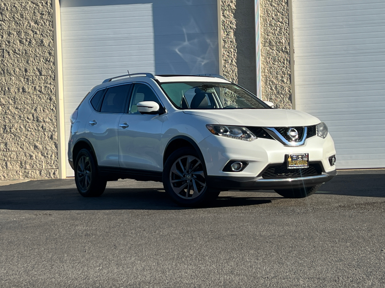 2016 Nissan Rogue SL 1