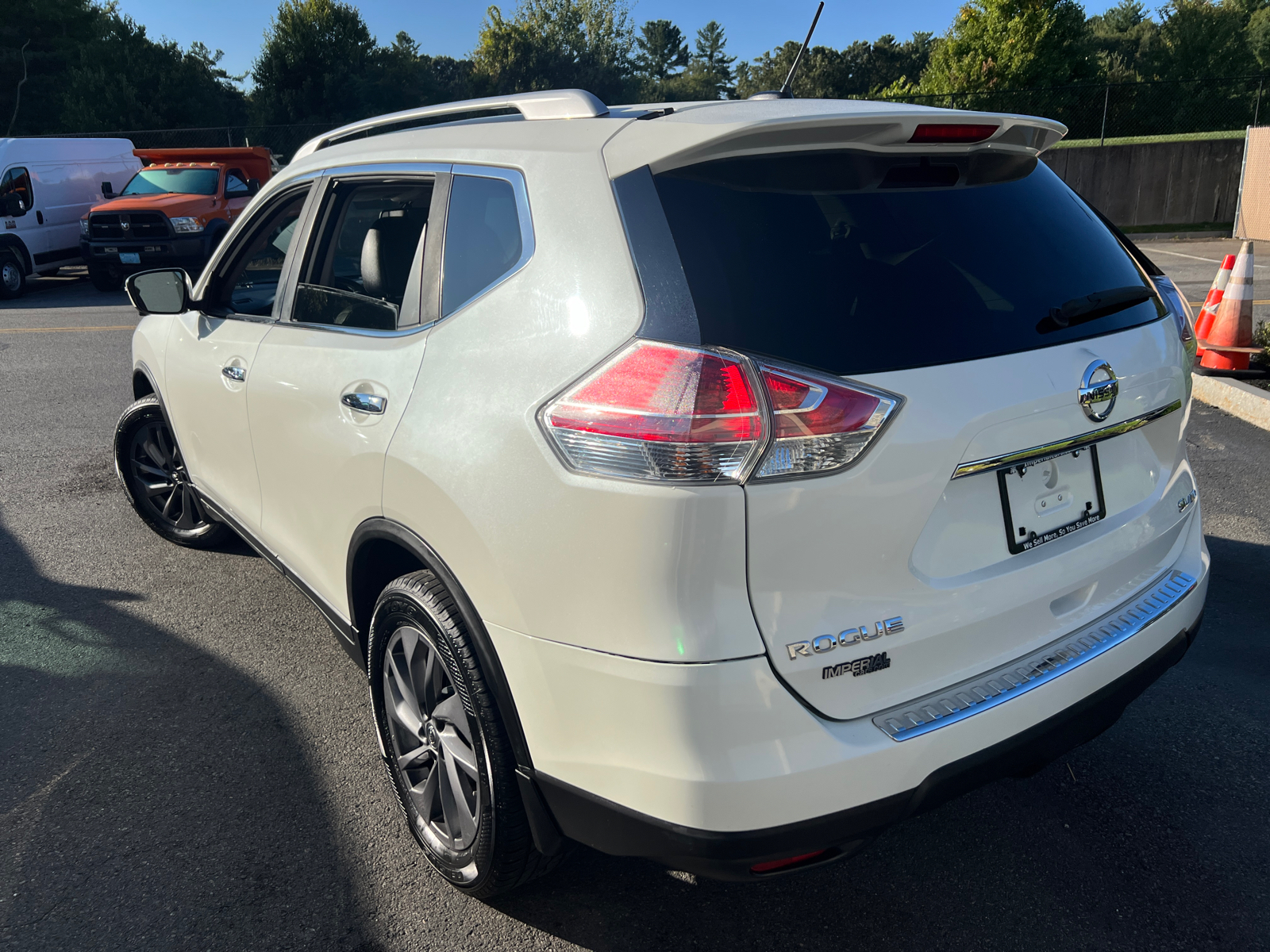 2016 Nissan Rogue SL 7