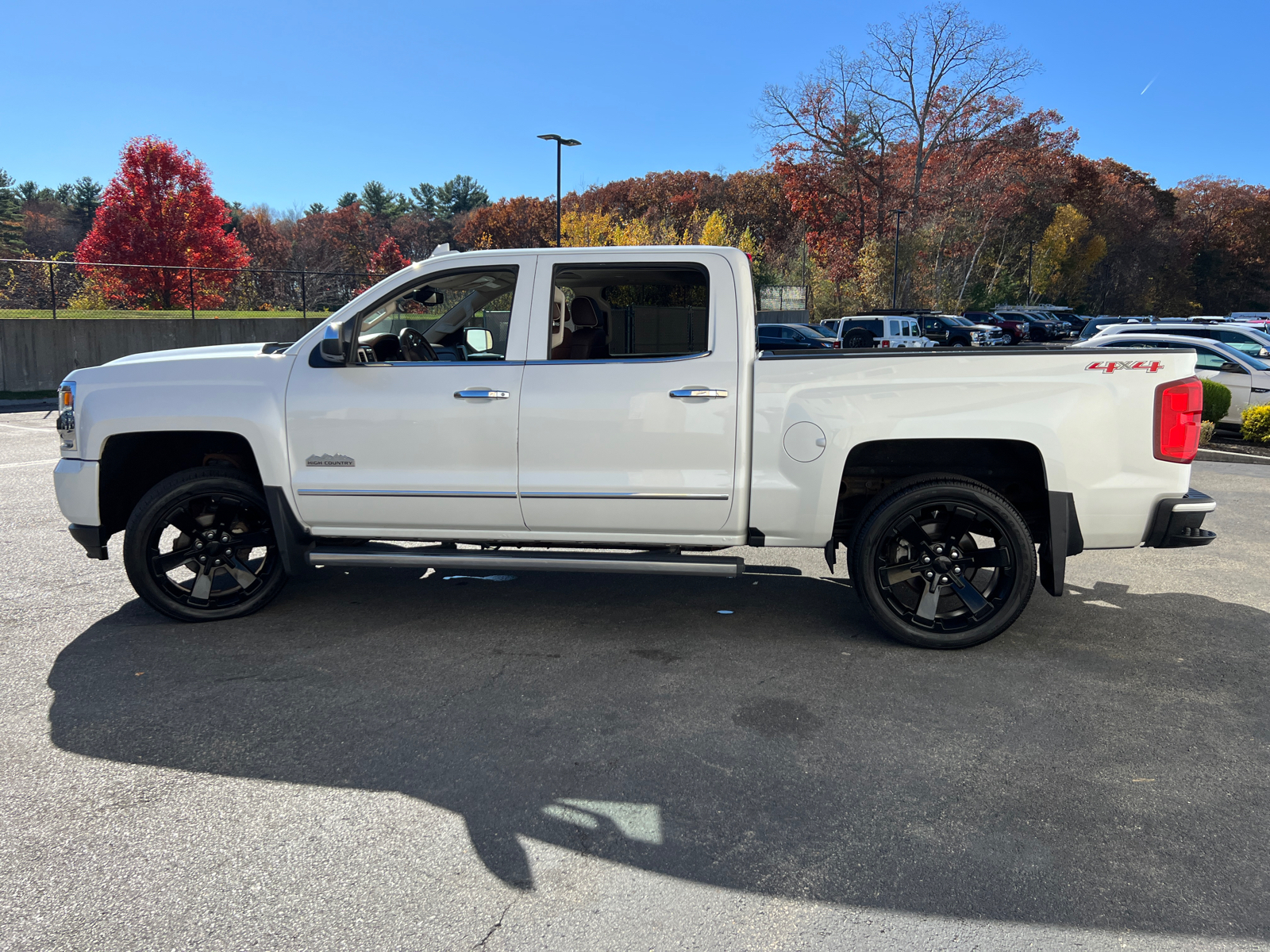 2017 Chevrolet Silverado 1500 High Country 5