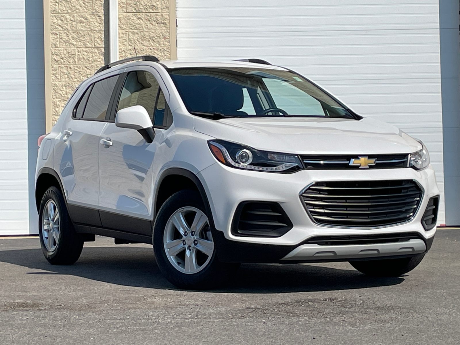 2022 Chevrolet Trax LT 2