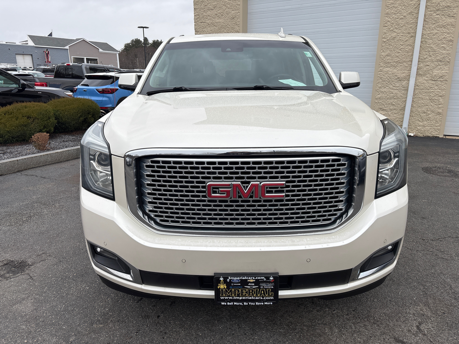 2015 GMC Yukon  3