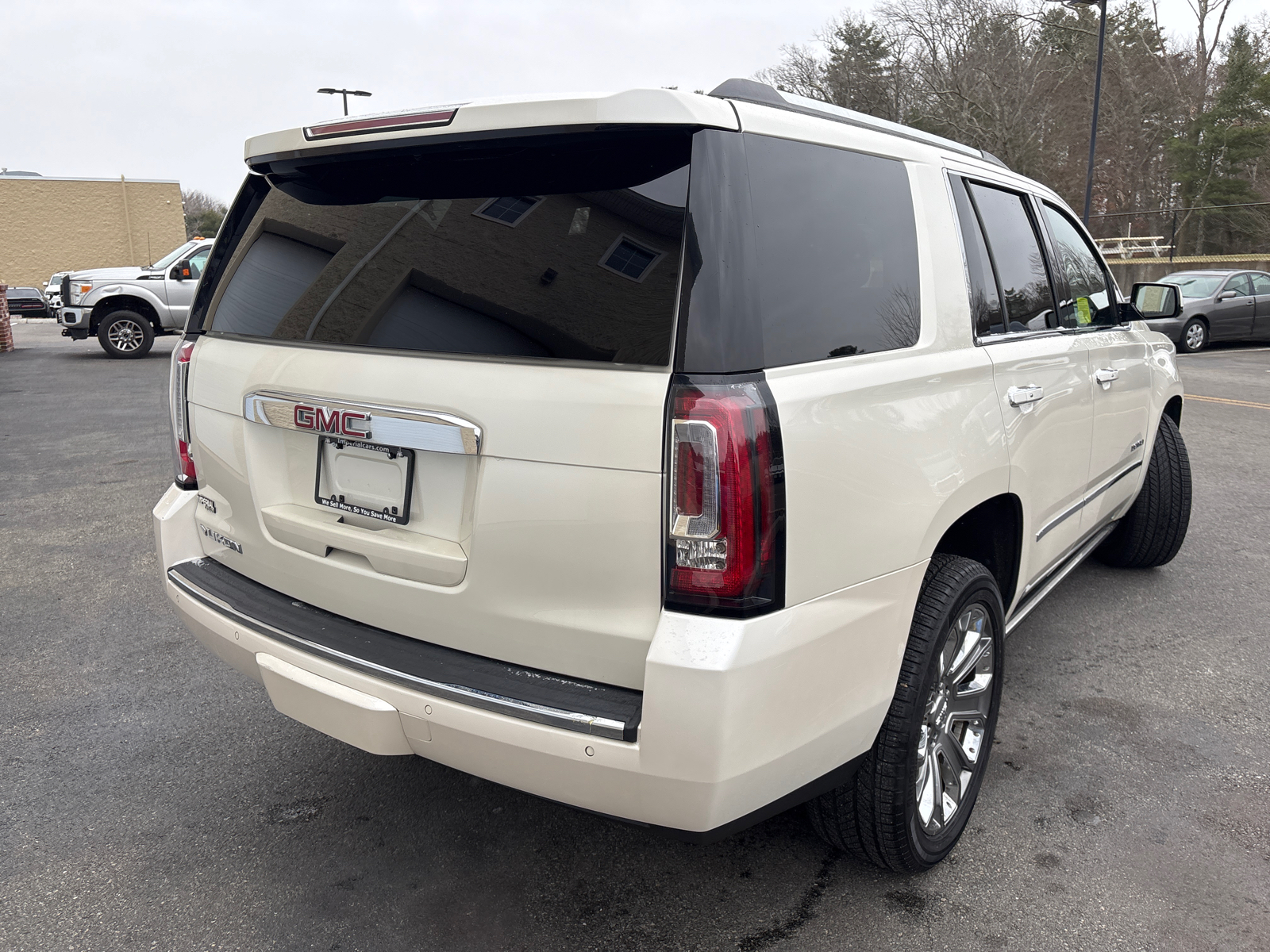 2015 GMC Yukon  10