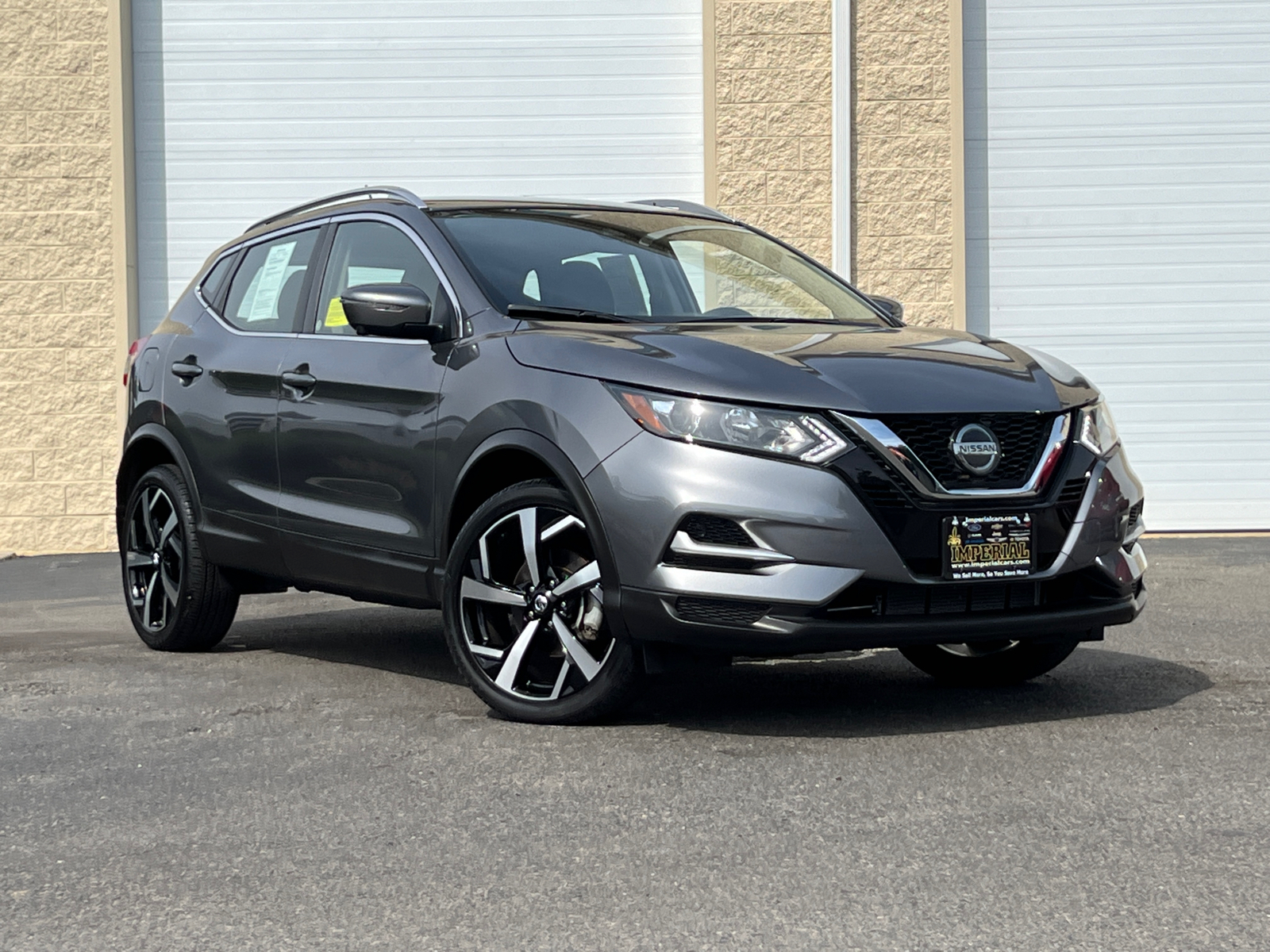 2022 Nissan Rogue Sport SL 2