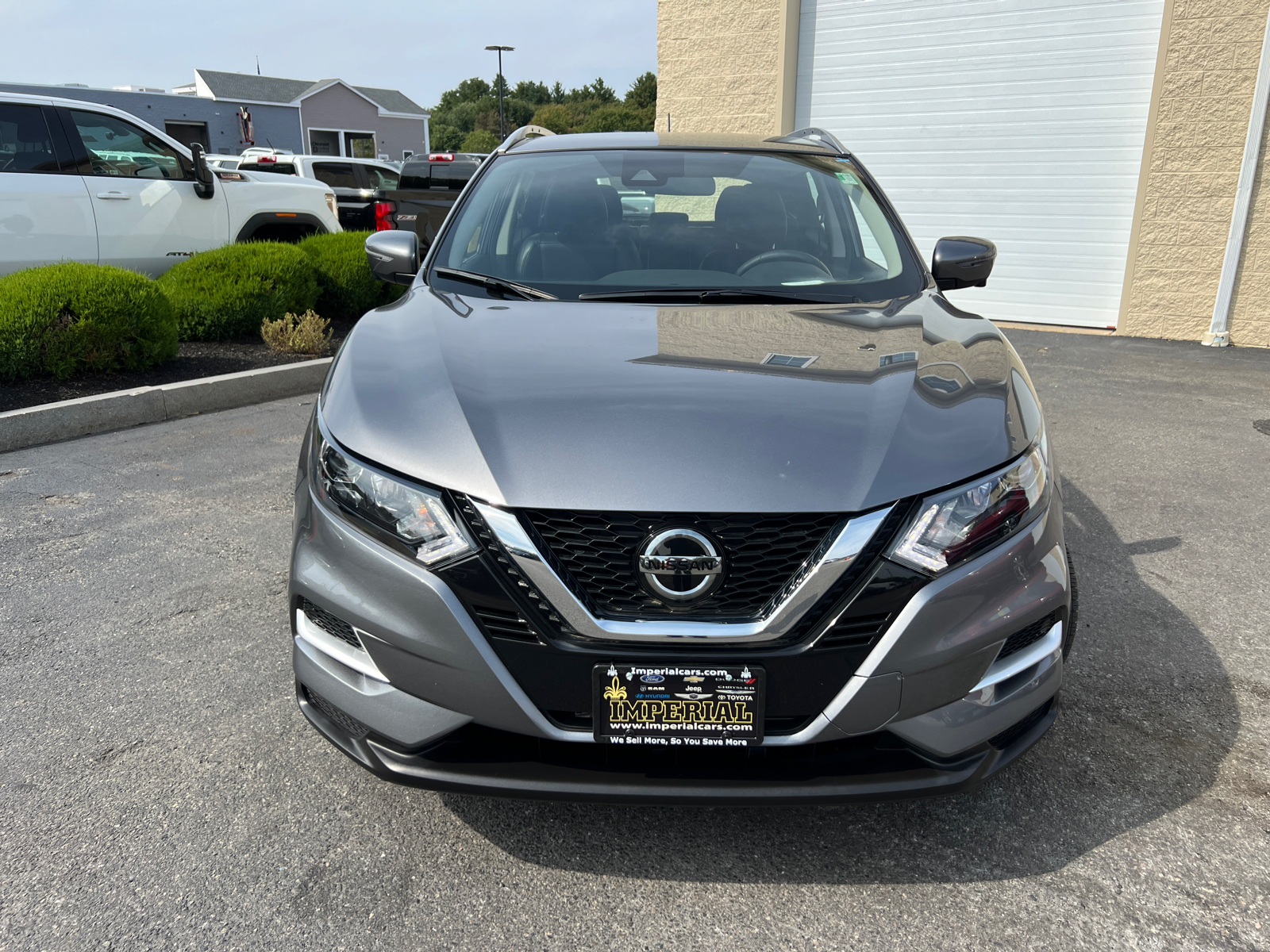 2022 Nissan Rogue Sport SL 3