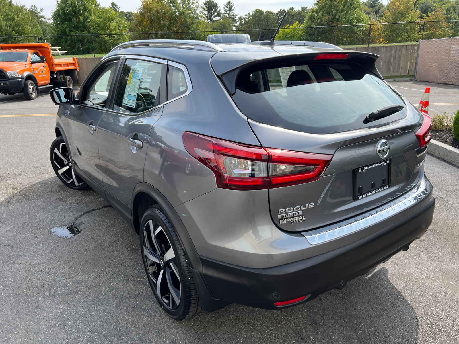 2022 Nissan Rogue Sport SL 7