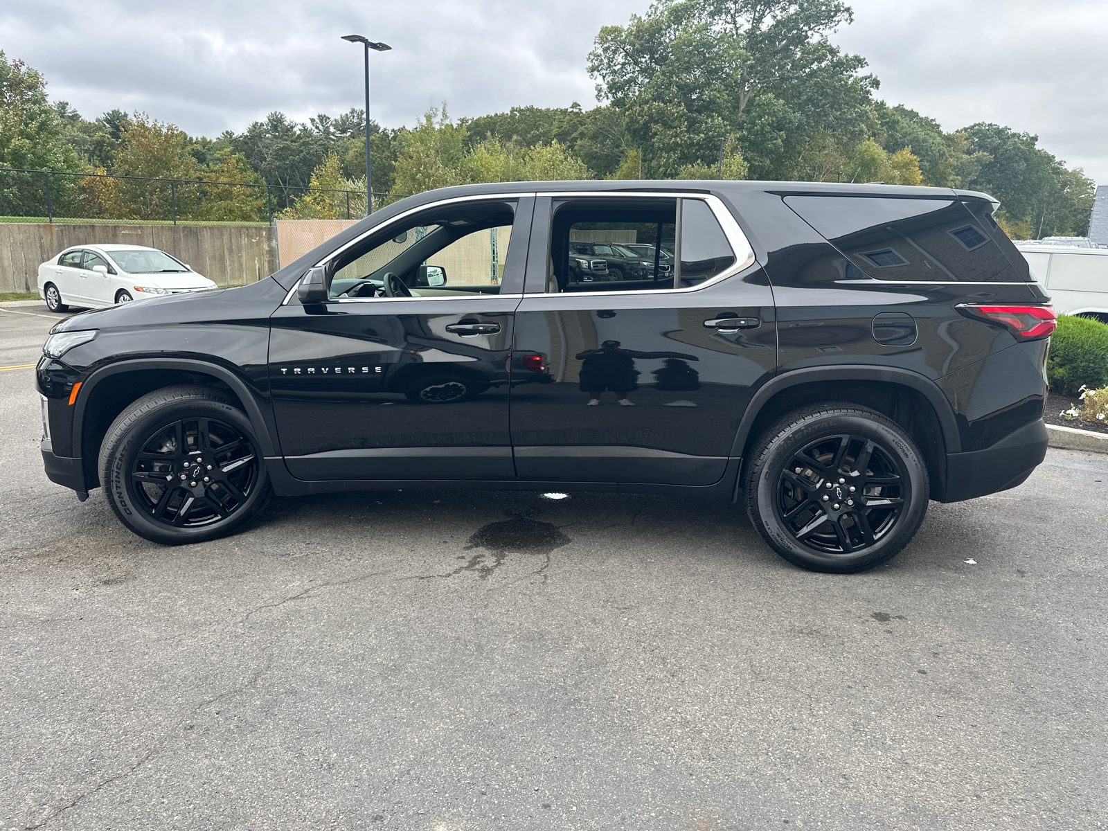 2022 Chevrolet Traverse LS 5